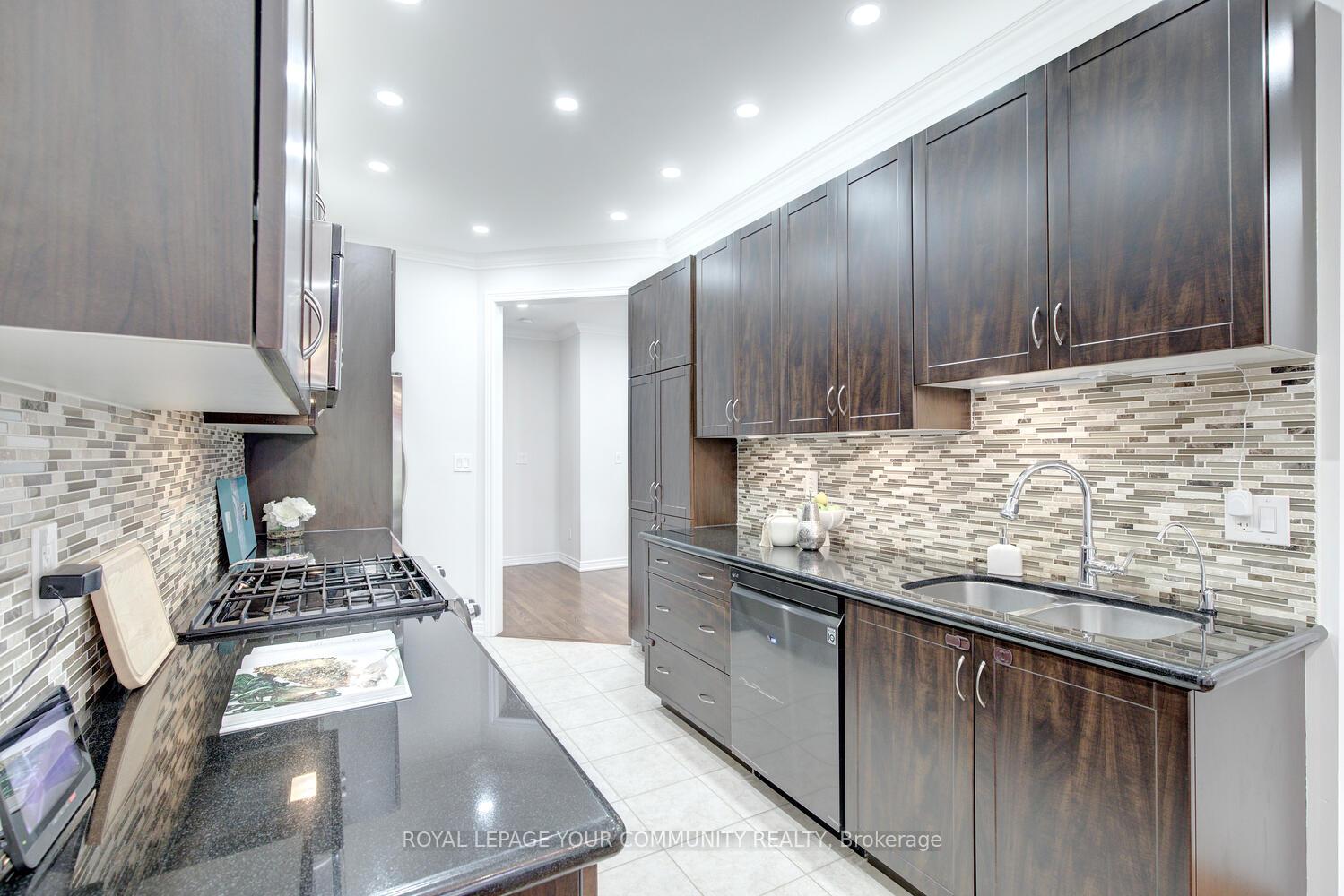 Photo 15 of 30 Lady Loretta Lane, Vaughan, Patterson — HOMEH