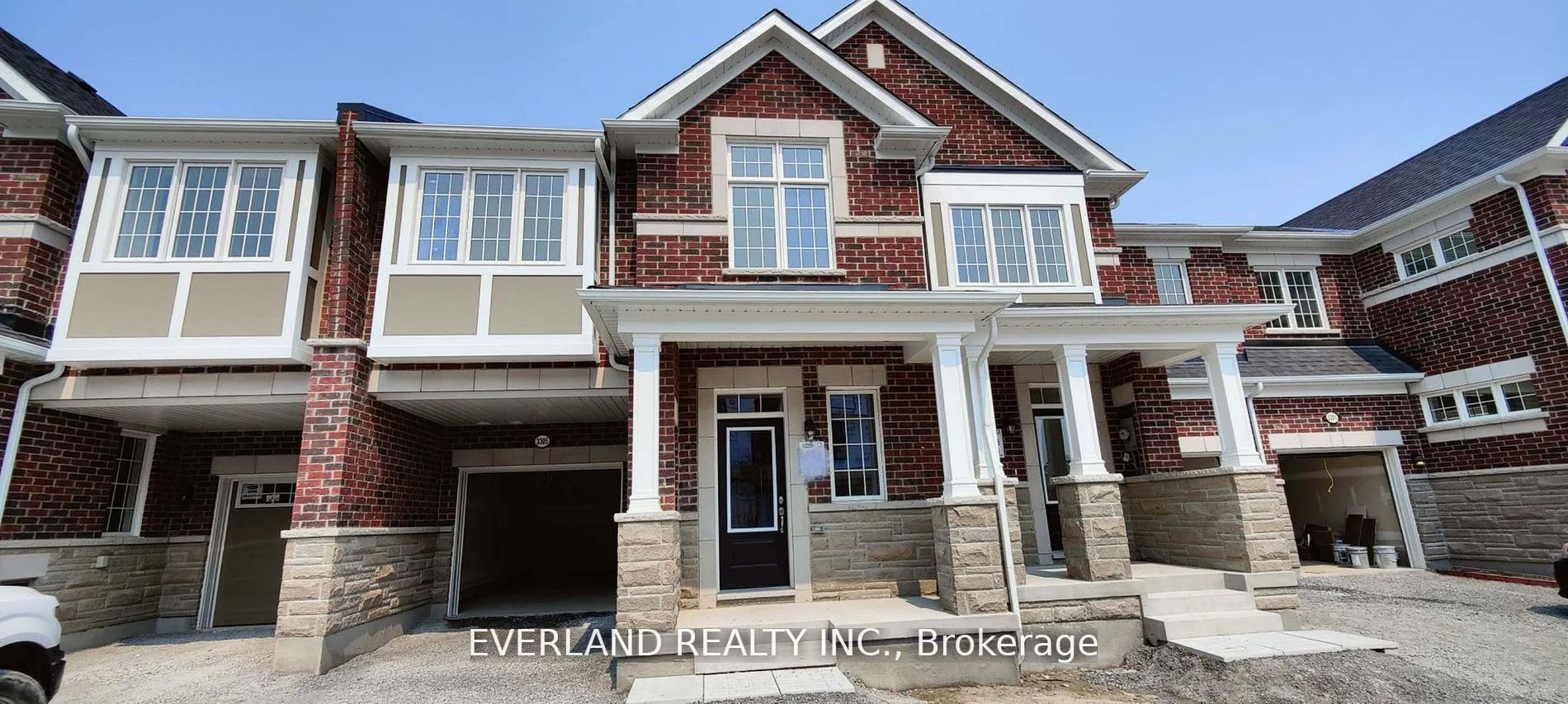 Photo 1 of 3205 chimmny Abbey, Pickering, Rural Pickering — HOMEH