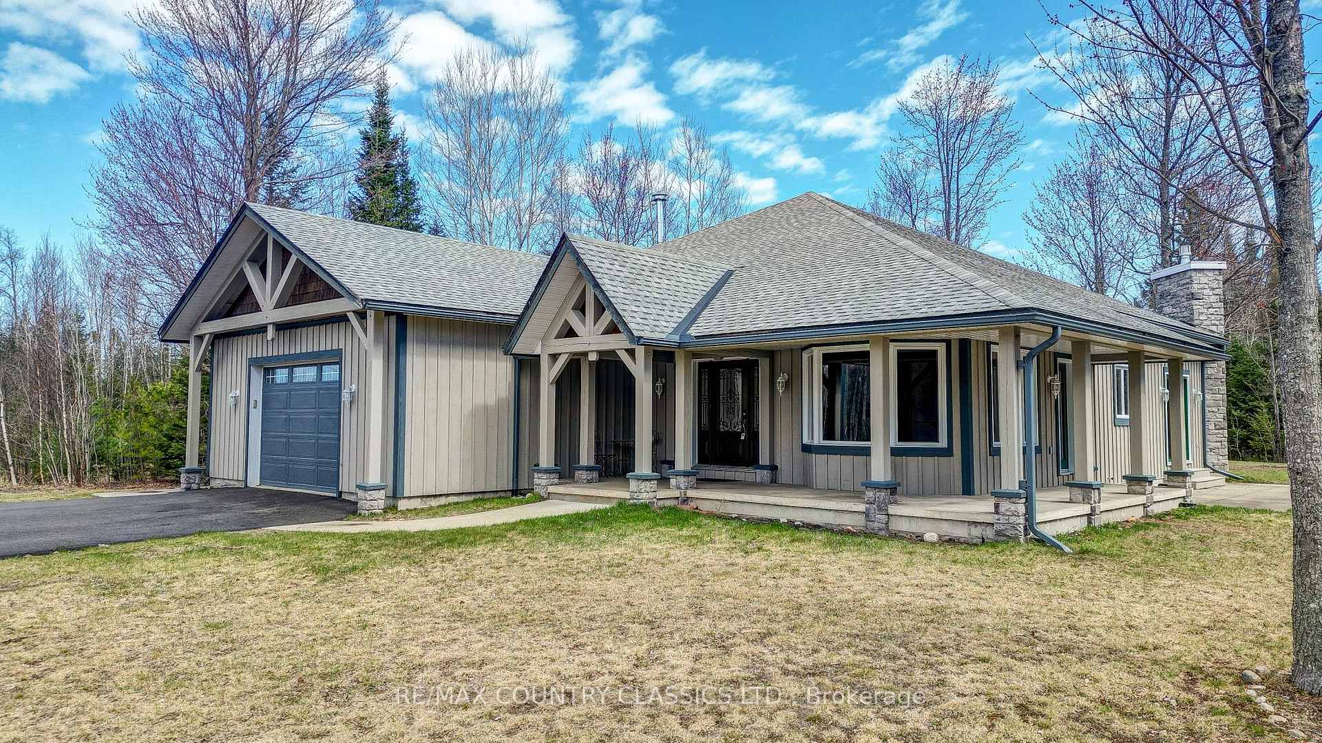 Photo 3 of 32 Nicklaus Drive, Bancroft, Bancroft Ward — HOMEH
