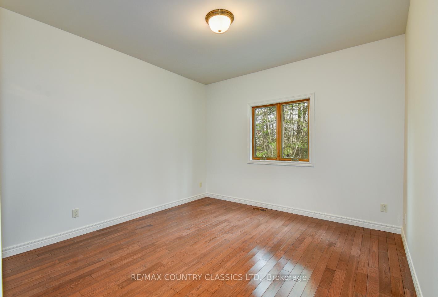 Photo 22 of 32 Nicklaus Drive, Bancroft, Bancroft Ward — HOMEH