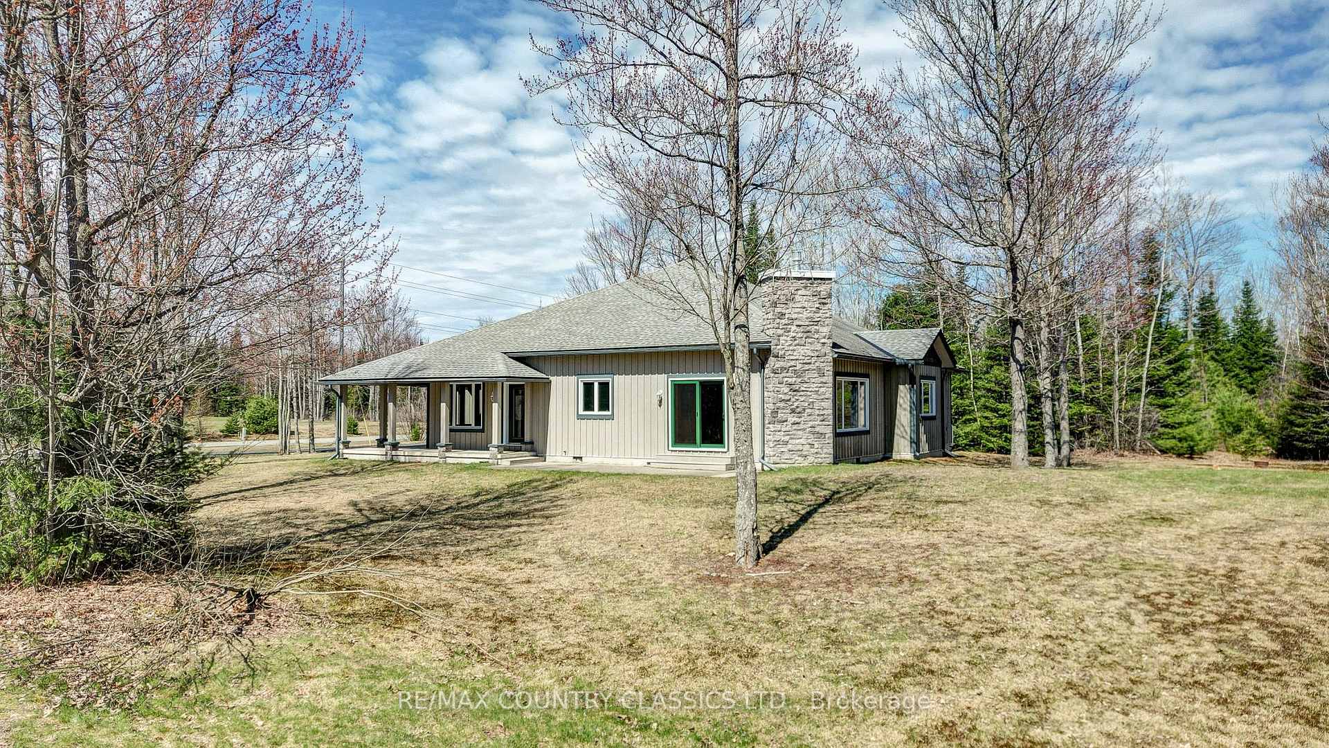 Photo 38 of 32 Nicklaus Drive, Bancroft, Bancroft Ward — HOMEH
