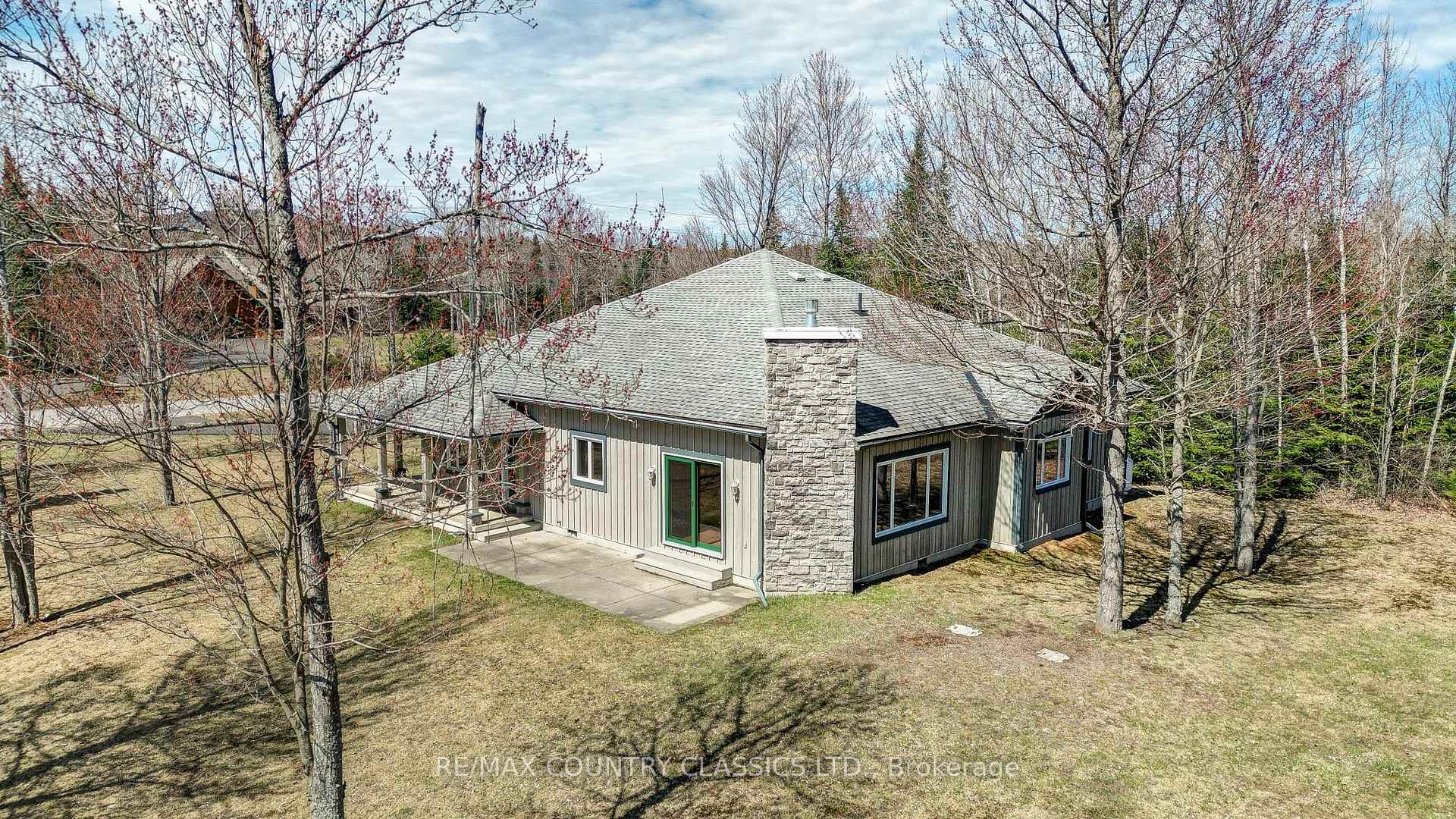 Photo 39 of 32 Nicklaus Drive, Bancroft, Bancroft Ward — HOMEH