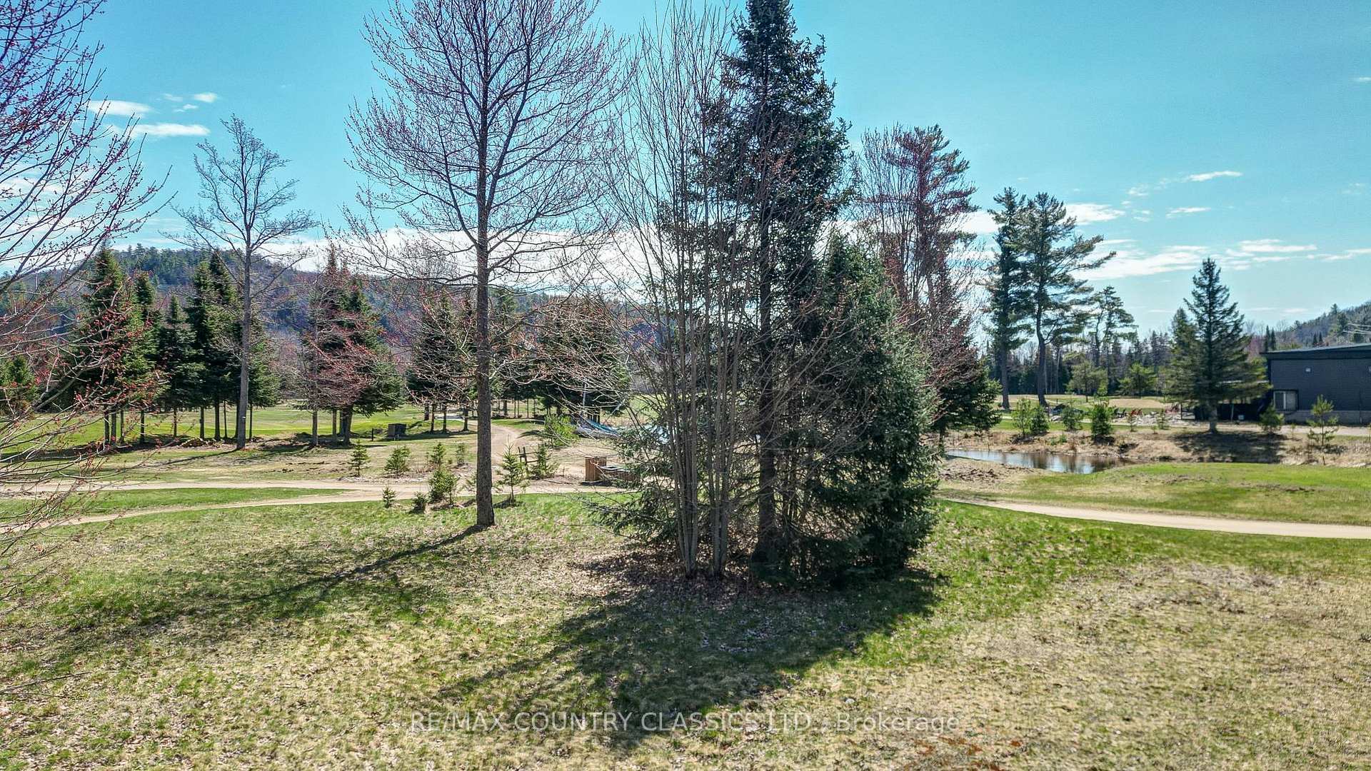 Photo 41 of 32 Nicklaus Drive, Bancroft, Bancroft Ward — HOMEH