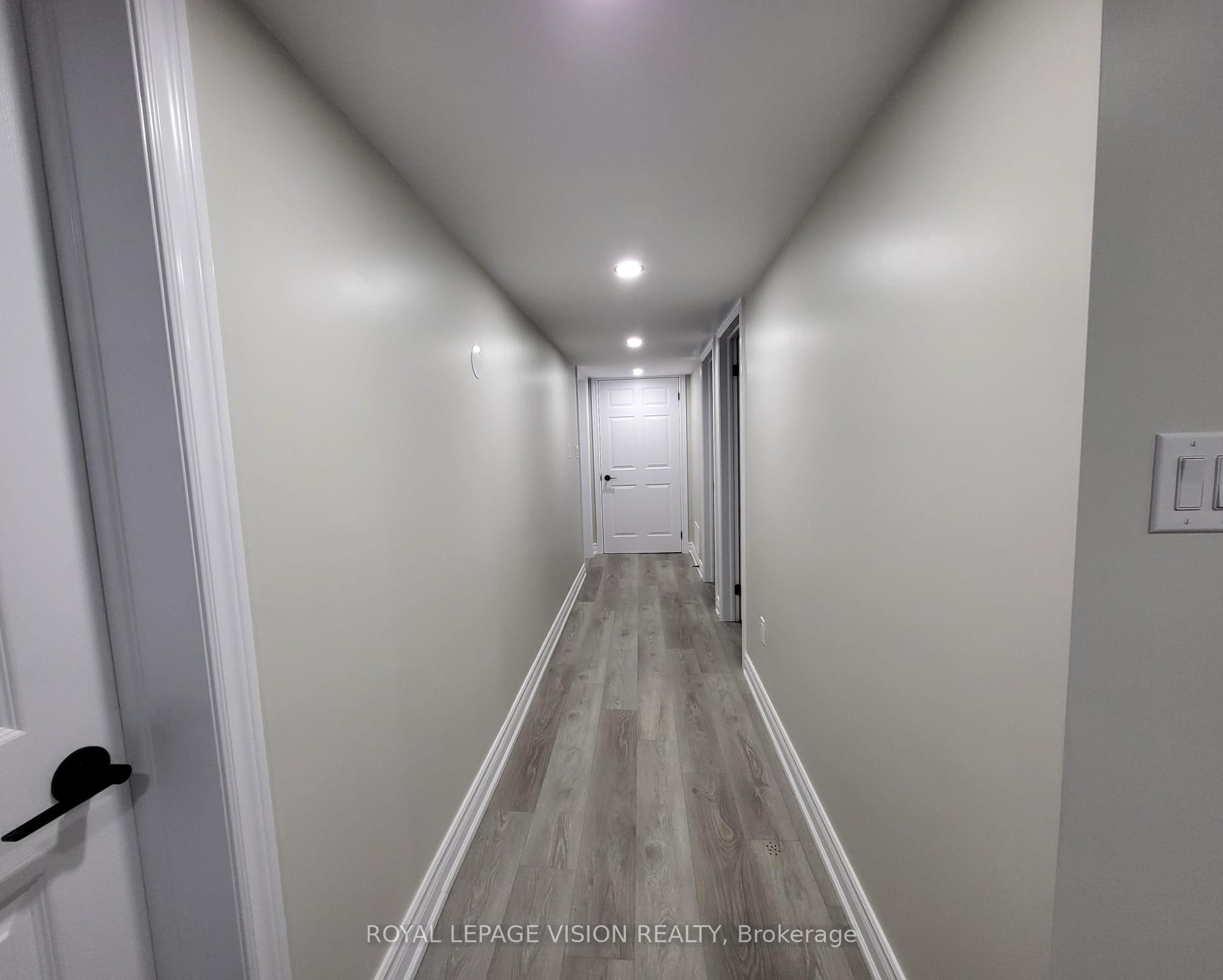 Photo 5 of 884 Sheppard Avenue, Pickering, Dunbarton — HOMEH