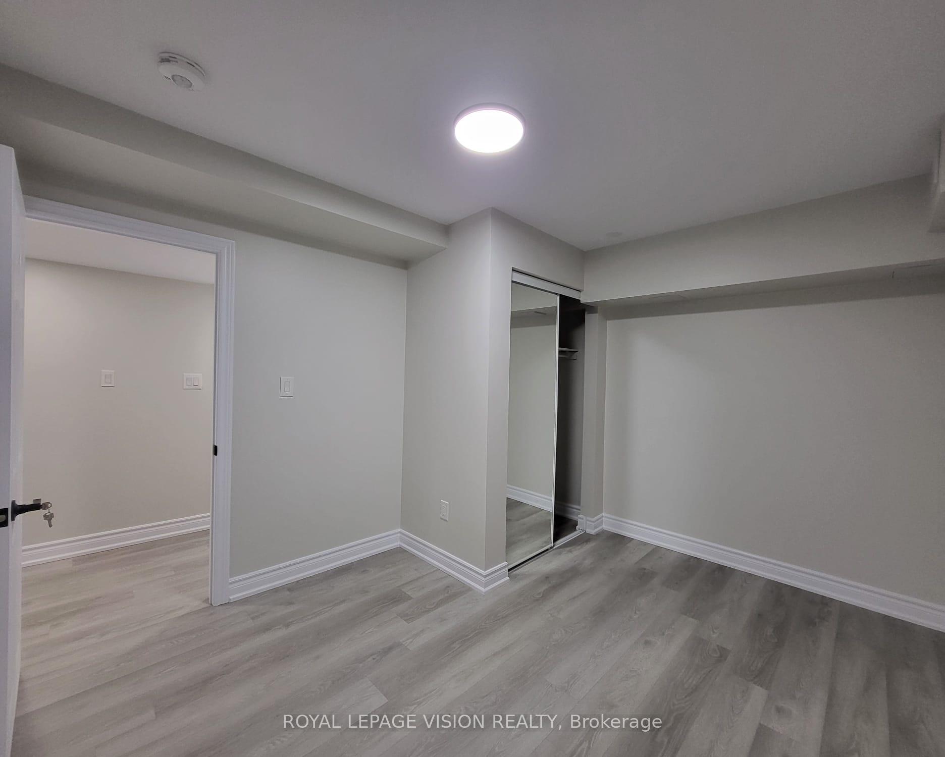 Photo 6 of 884 Sheppard Avenue, Pickering, Dunbarton — HOMEH