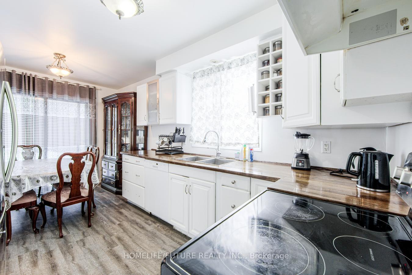Photo 12 of 71 Crawforth Street, Whitby, Pringle Creek — HOMEH