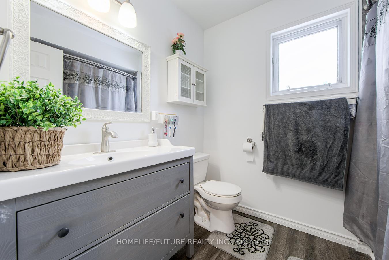 Photo 20 of 71 Crawforth Street, Whitby, Pringle Creek — HOMEH