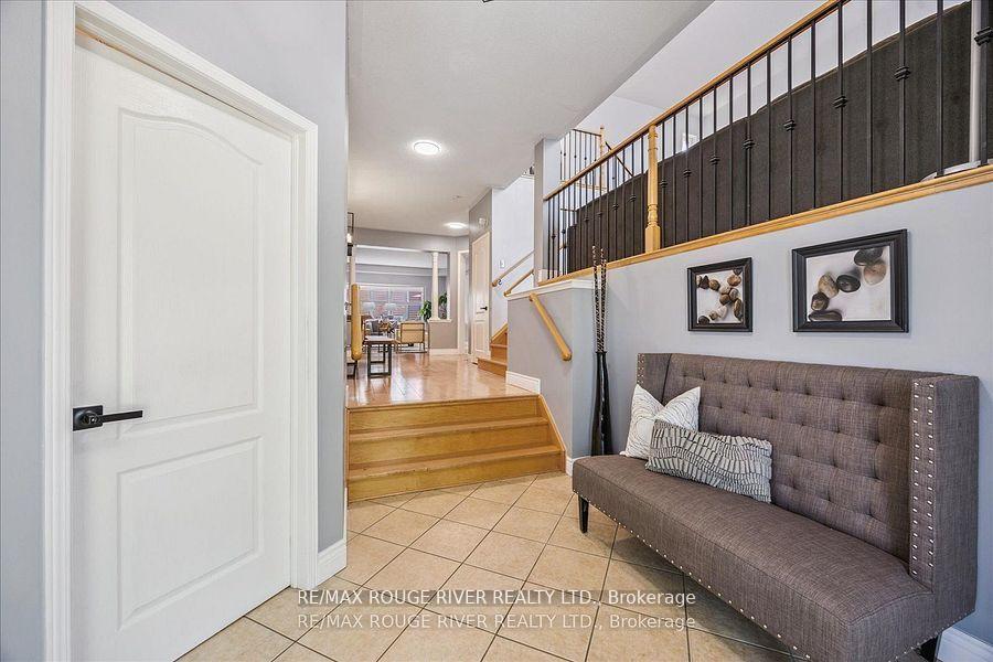 Photo 3 of 94 Muscat Crescent, Ajax, Northeast Ajax — HOMEH
