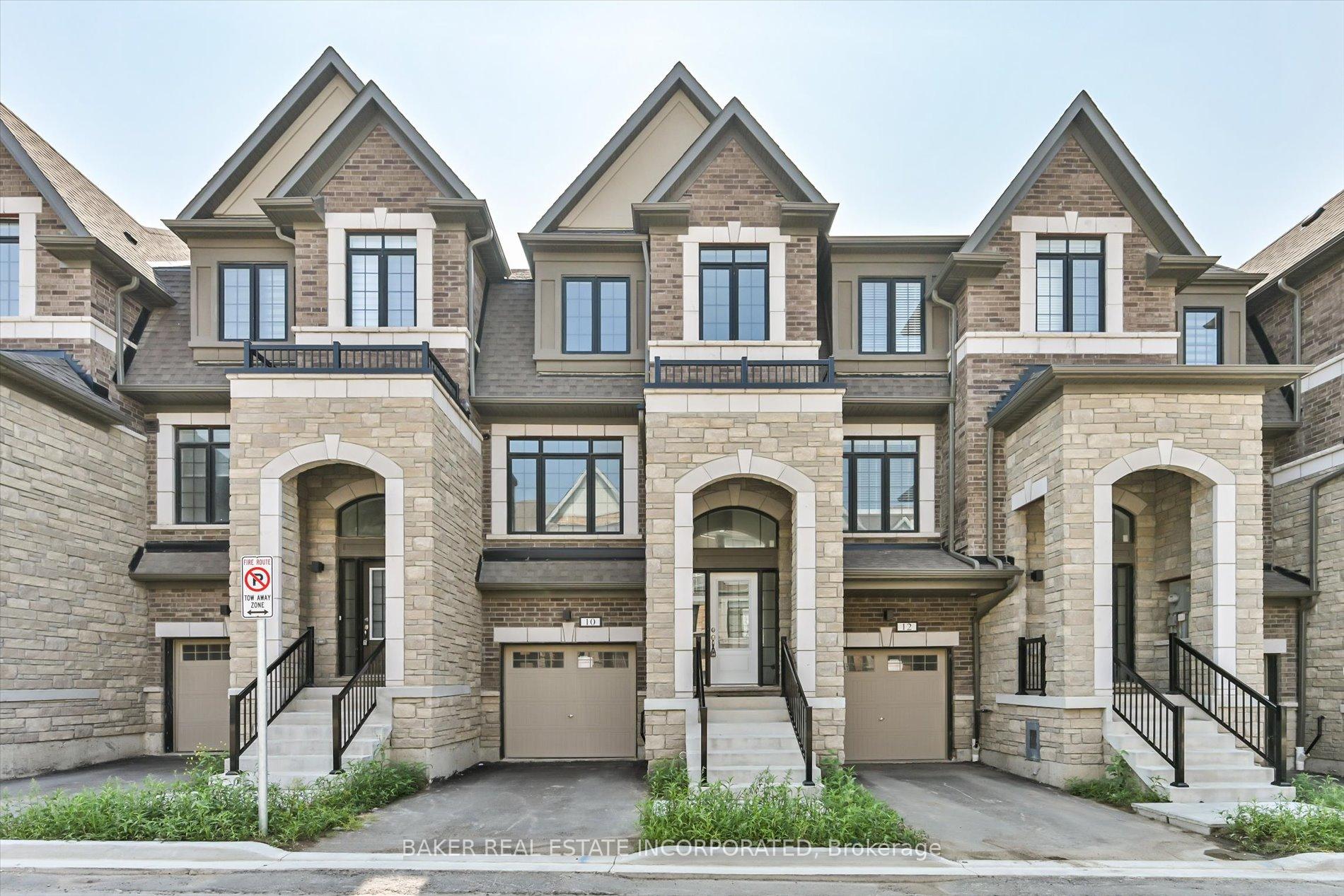 Photo 1 of 10 Calloway Way, Whitby, Downtown Whitby — HOMEH