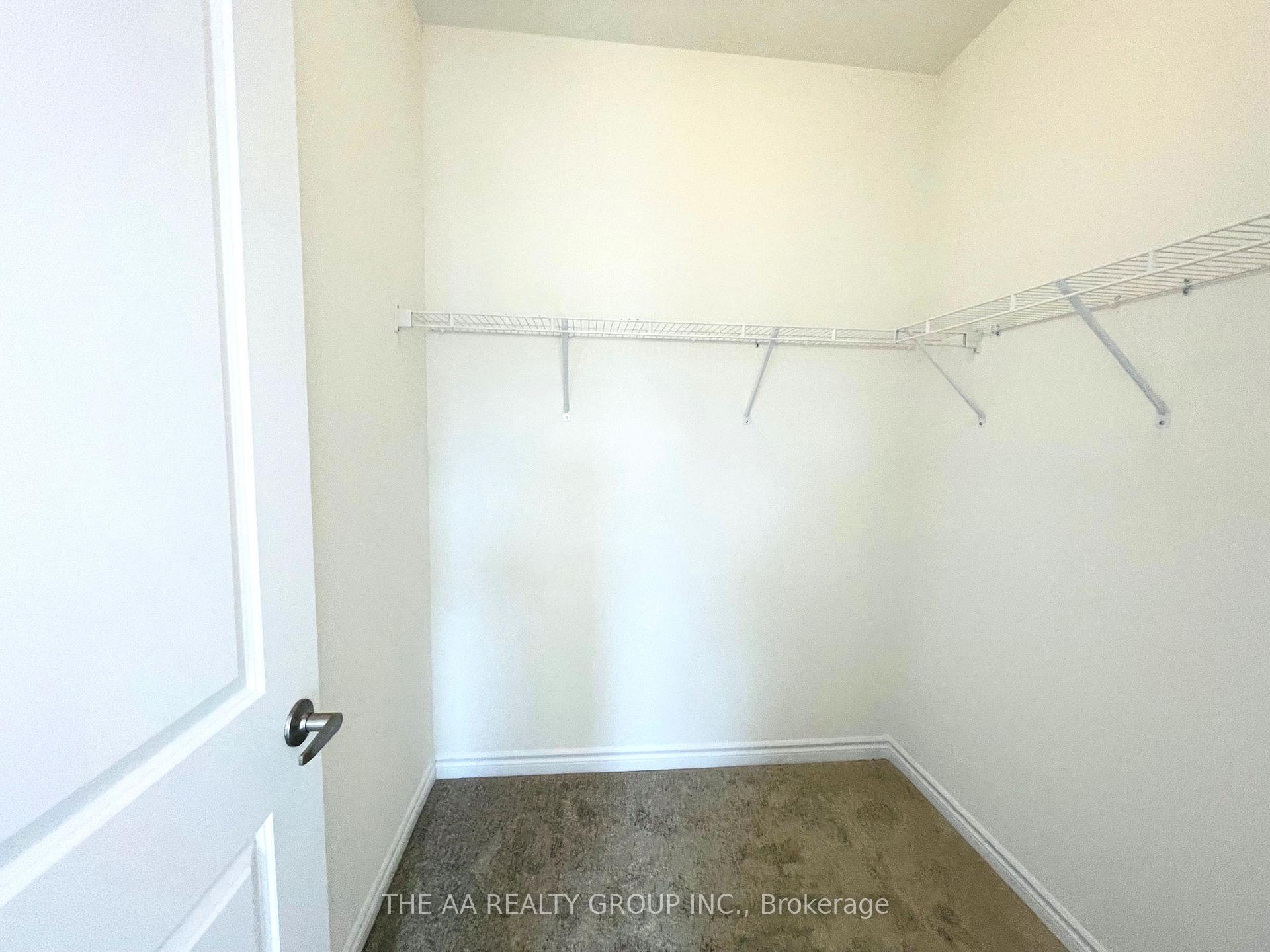 Photo 25 of 72 Inverary Crescent, Vaughan, Elder Mills — HOMEH