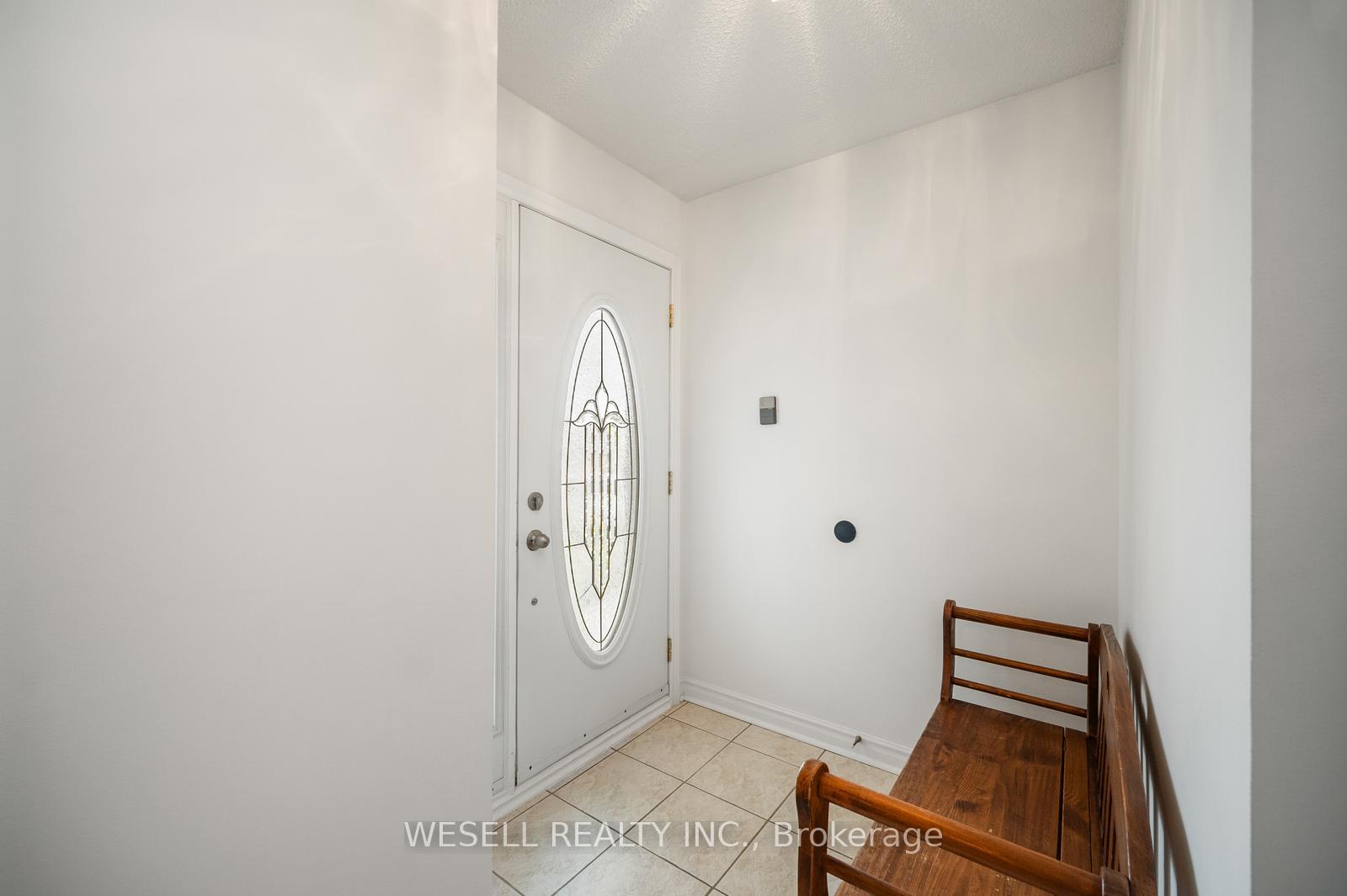 Photo 6 of 26 Janus Place, Vaughan, West Woodbridge — HOMEH