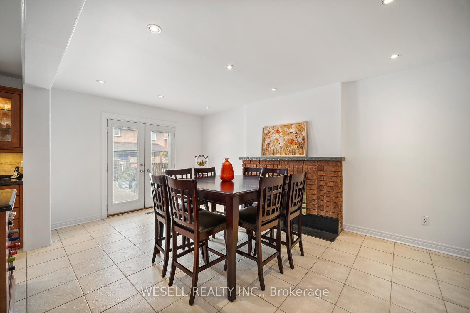 Photo 15 of 26 Janus Place, Vaughan, West Woodbridge — HOMEH