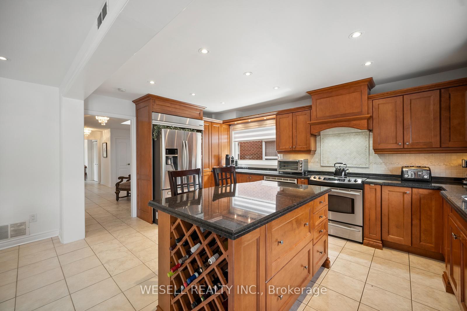 Photo 19 of 26 Janus Place, Vaughan, West Woodbridge — HOMEH