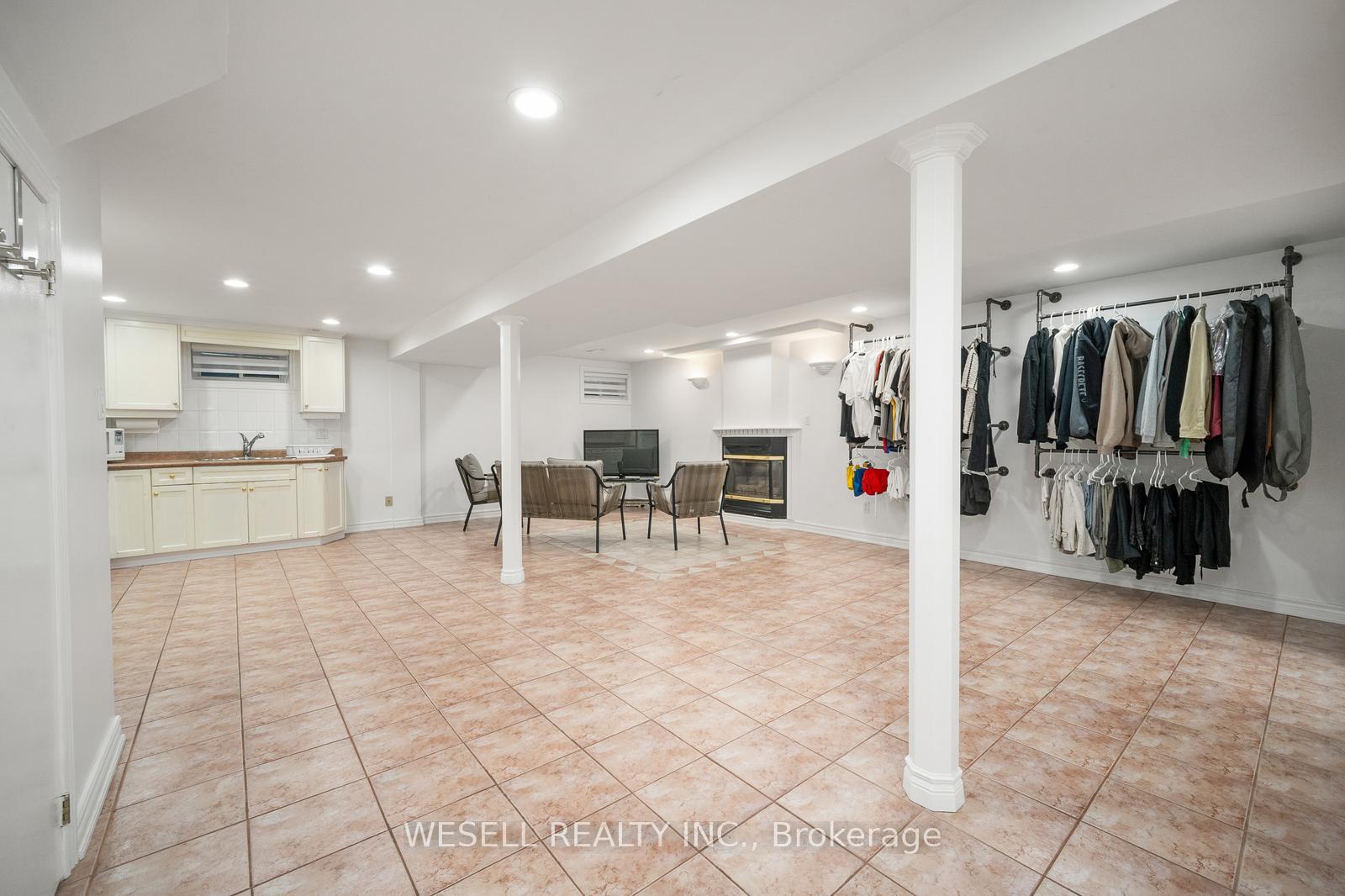 Photo 38 of 26 Janus Place, Vaughan, West Woodbridge — HOMEH