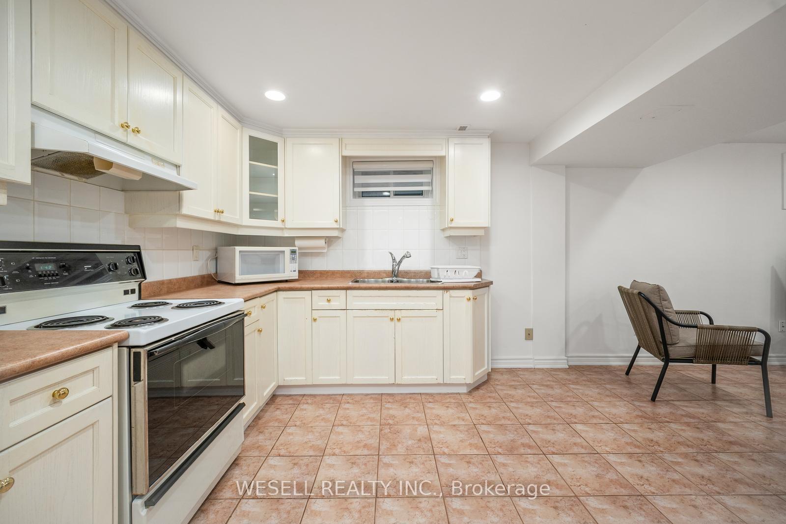 Photo 40 of 26 Janus Place, Vaughan, West Woodbridge — HOMEH