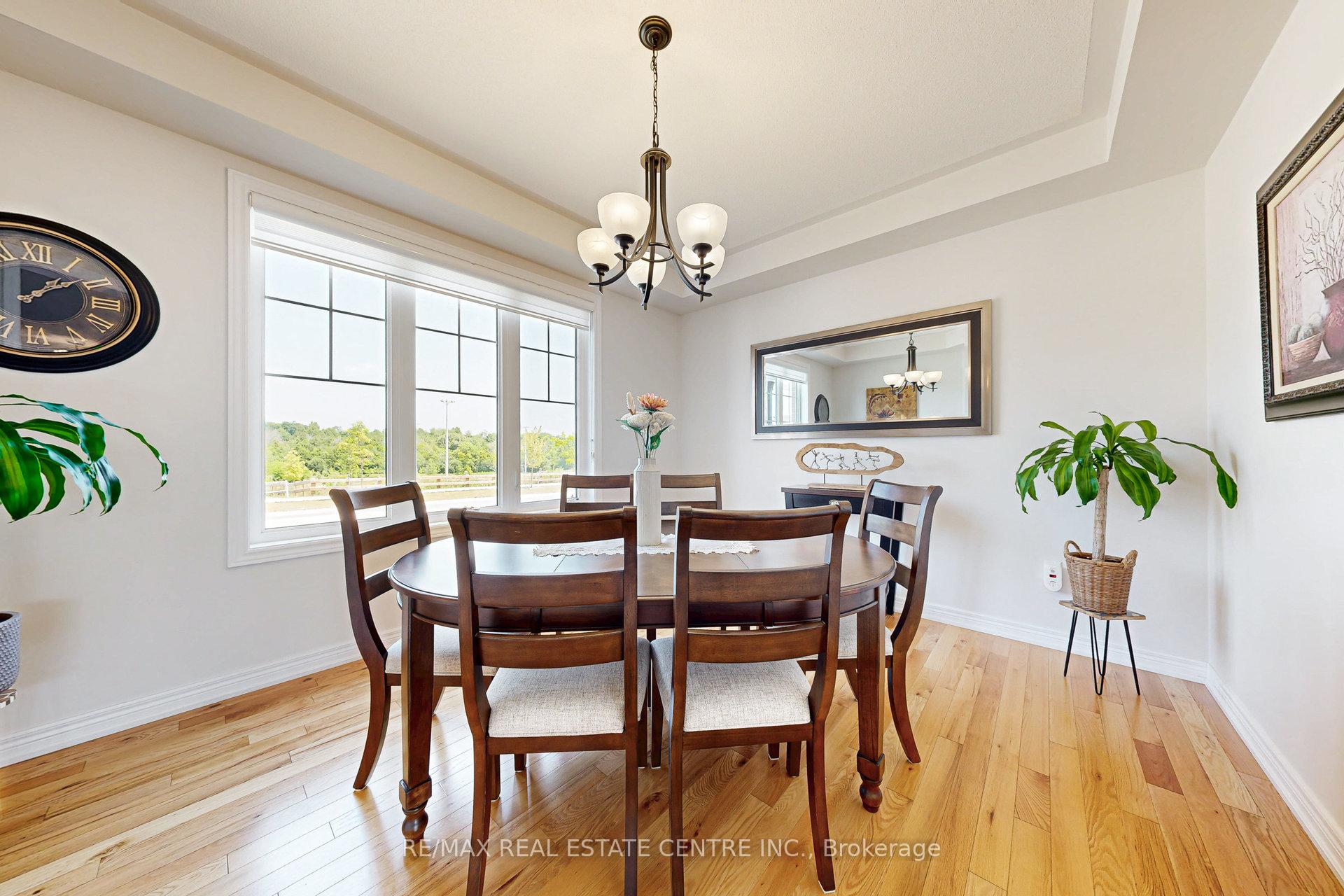 Photo 8 of 144 Coronation Road, Whitby, Williamsburg — HOMEH