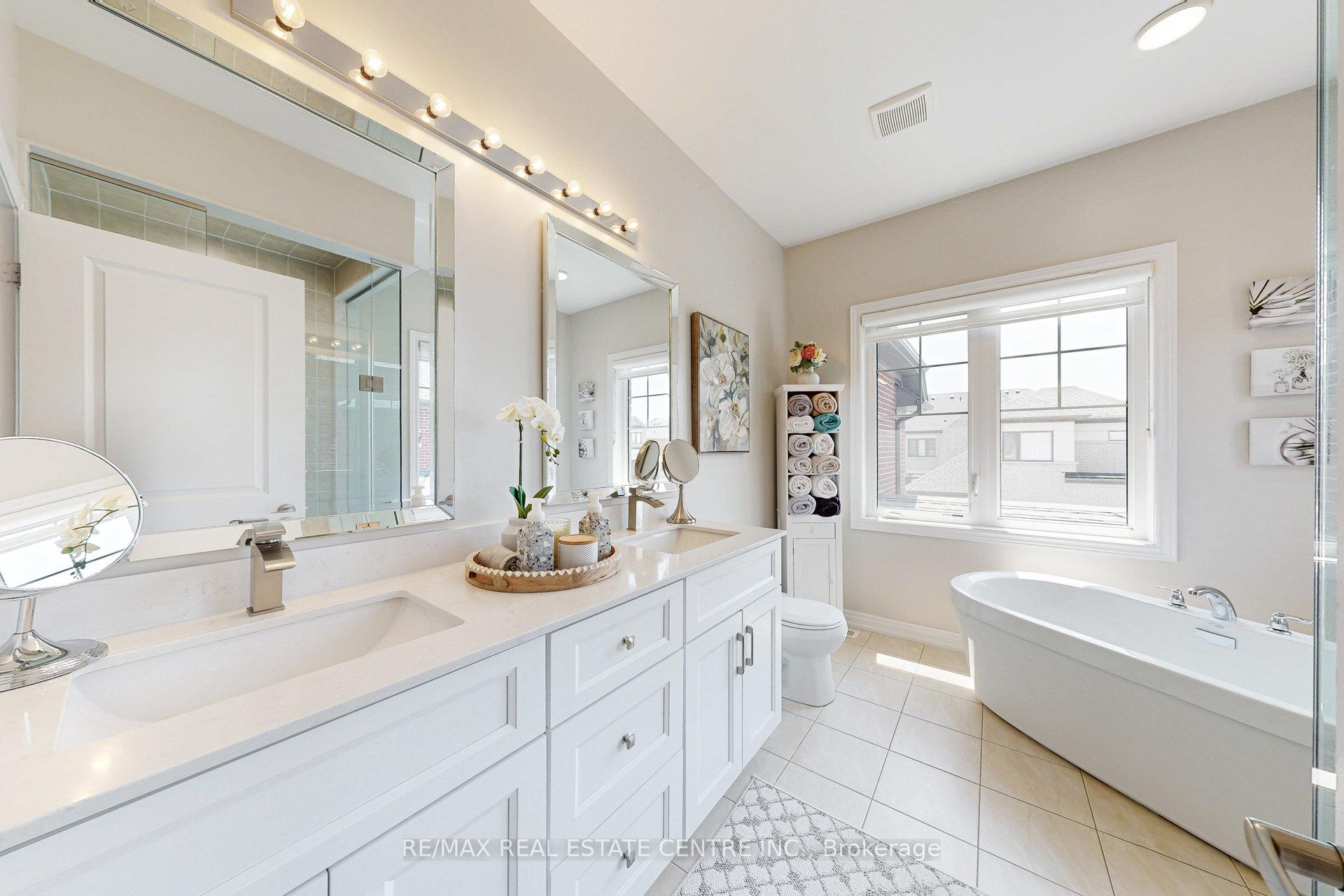 Photo 30 of 144 Coronation Road, Whitby, Williamsburg — HOMEH