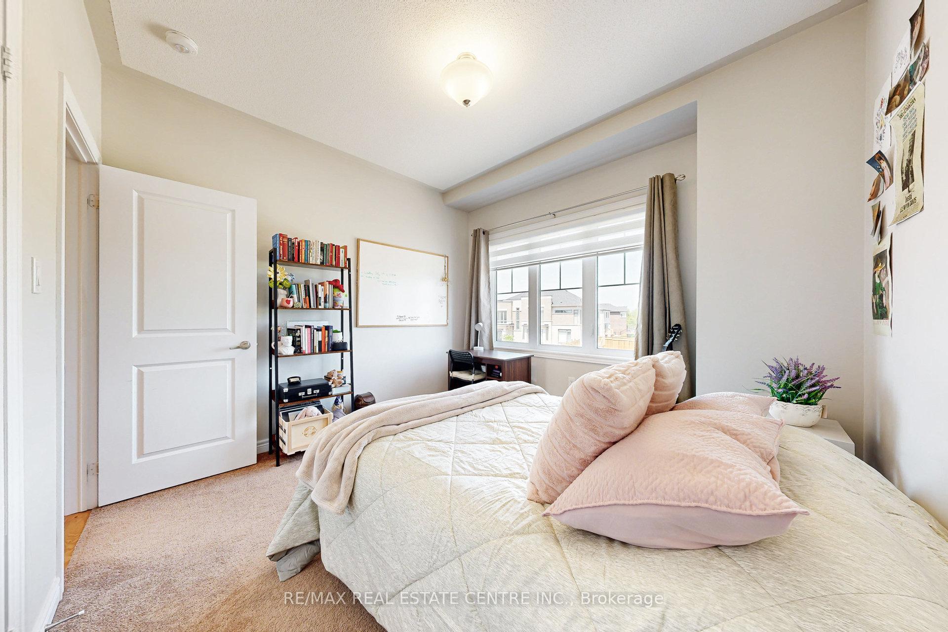 Photo 37 of 144 Coronation Road, Whitby, Williamsburg — HOMEH
