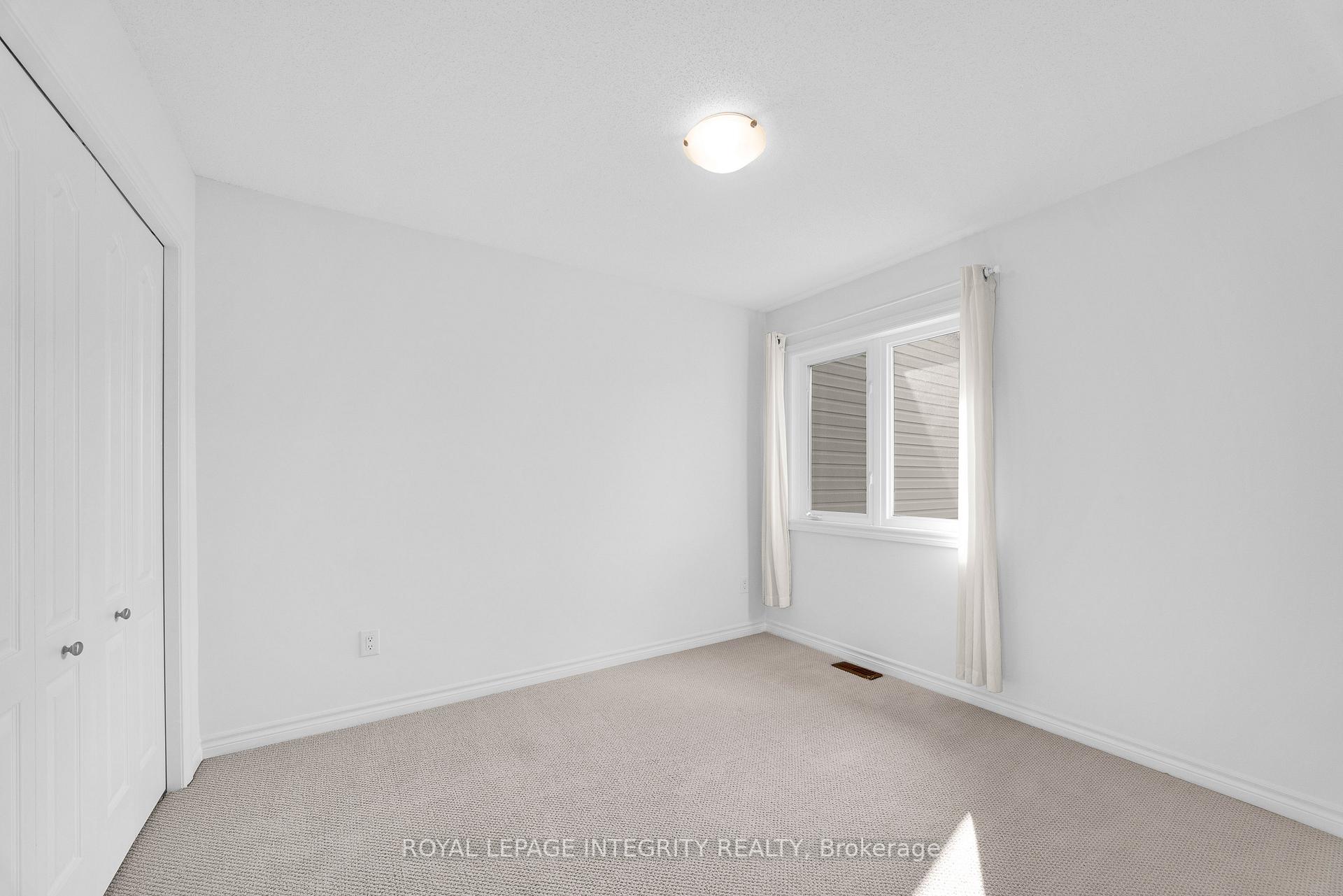 Photo 31 of 216 Cooks Mill Crescent, Ottawa, Riverside South — HOMEH