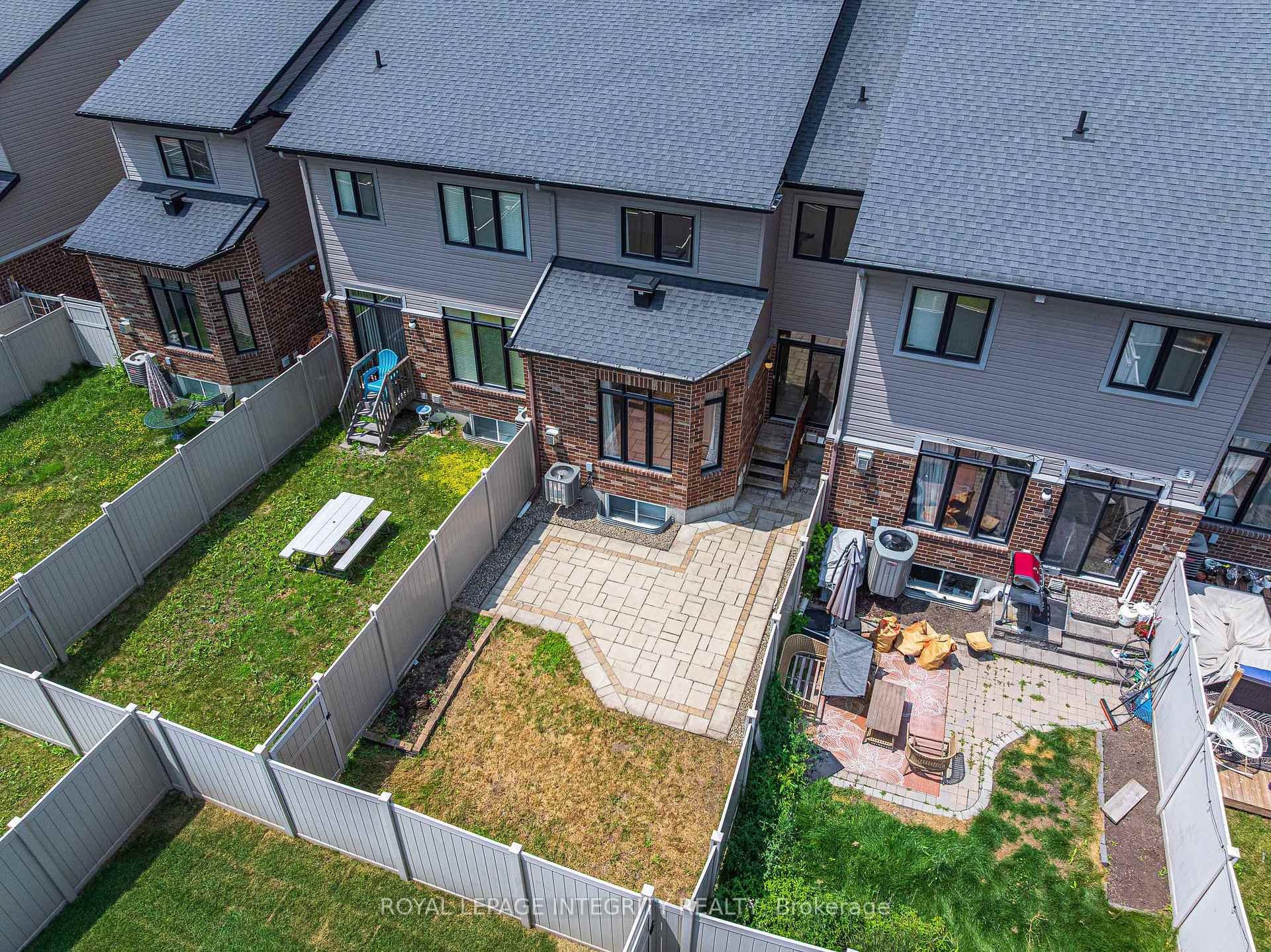 Photo 43 of 216 Cooks Mill Crescent, Ottawa, Riverside South — HOMEH