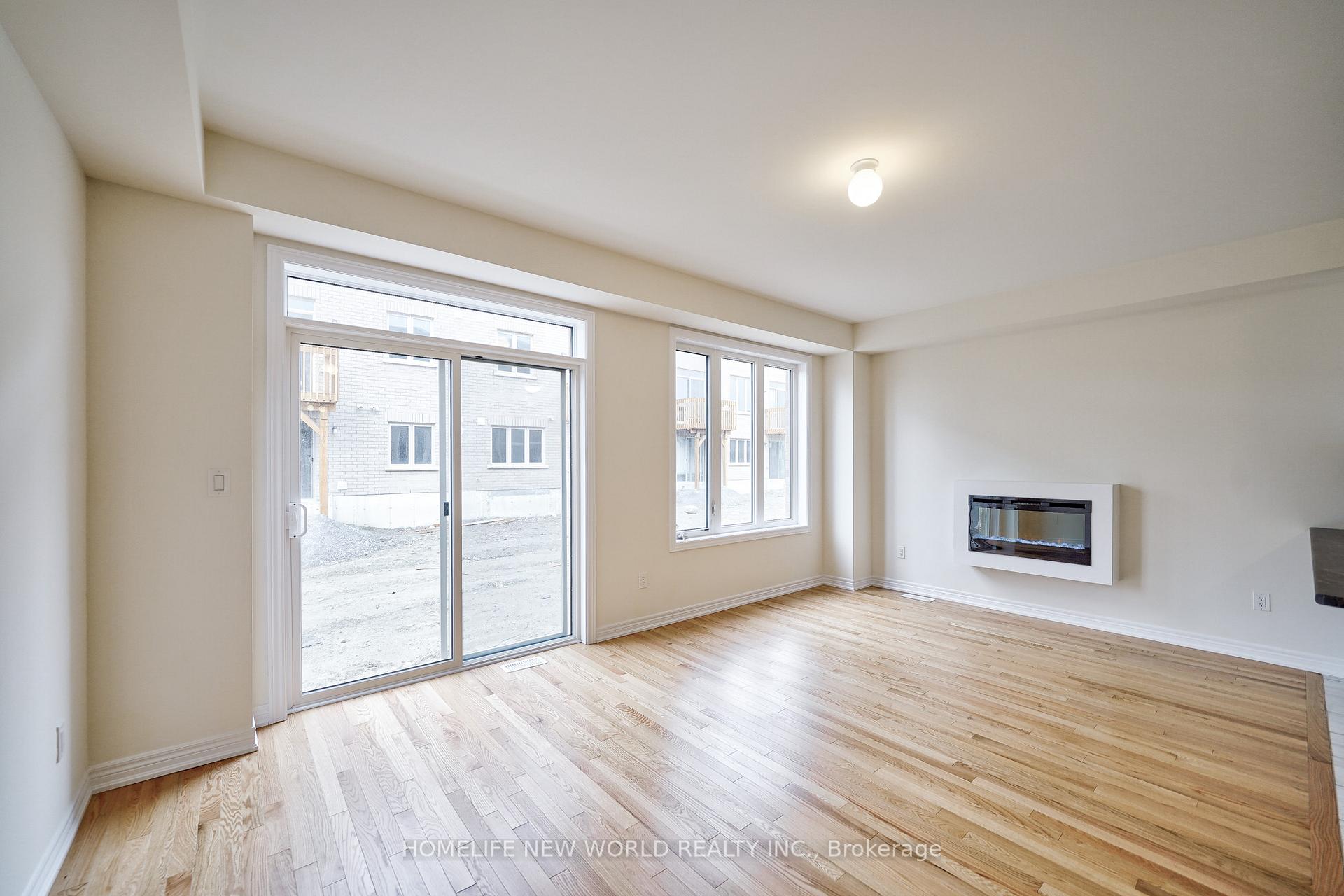 Photo 17 of 1006 Crowsnest Hollow, Pickering, Rural Pickering — HOMEH