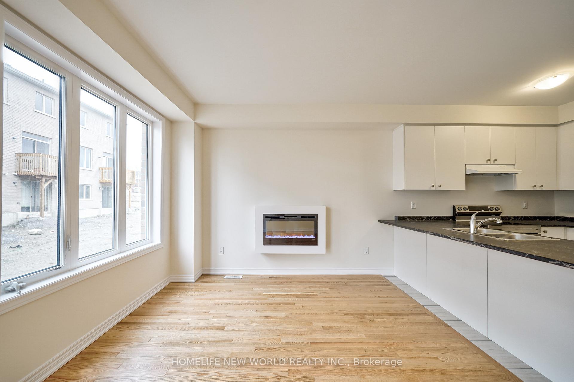 Photo 18 of 1006 Crowsnest Hollow, Pickering, Rural Pickering — HOMEH