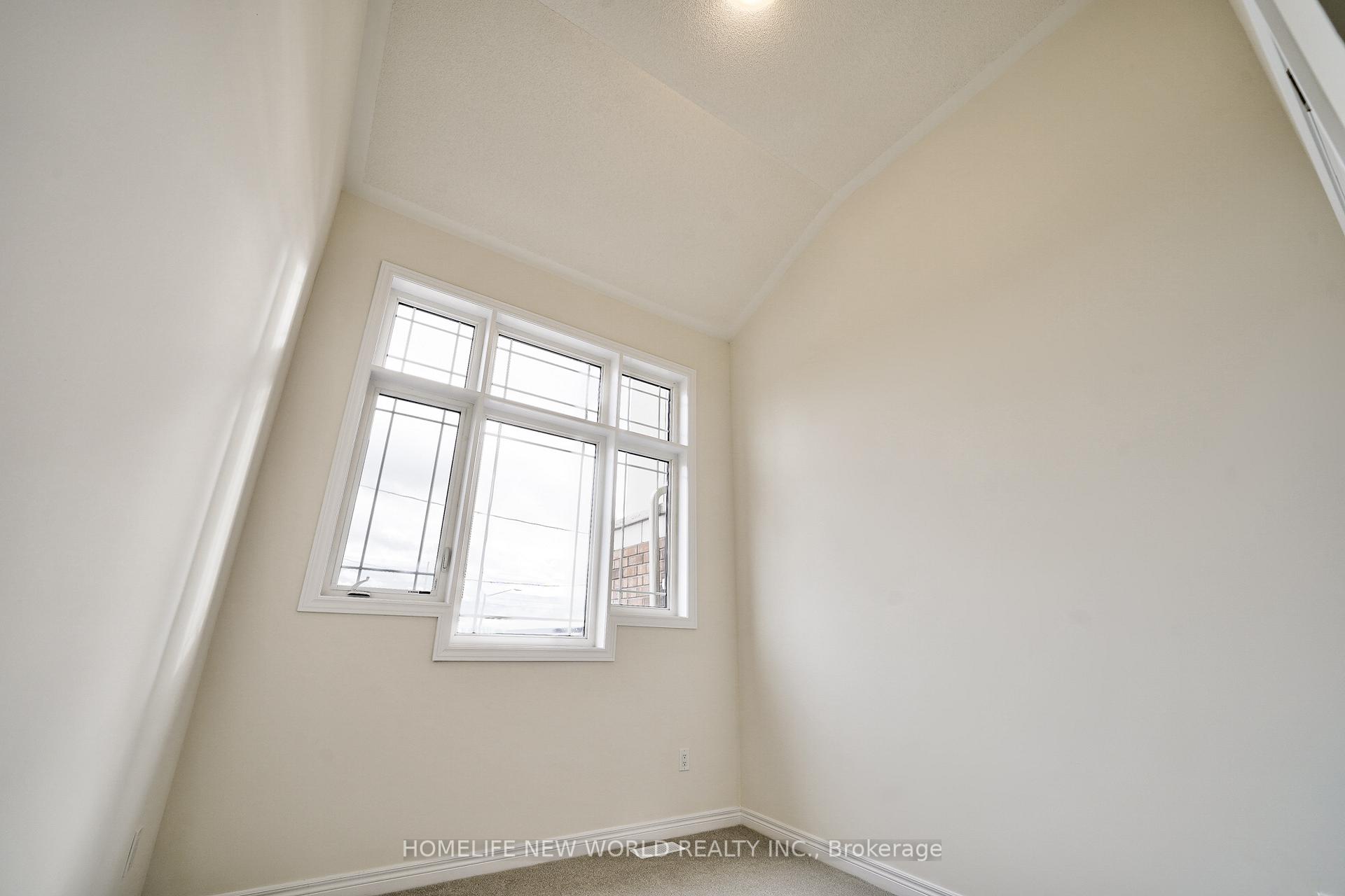 Photo 24 of 1006 Crowsnest Hollow, Pickering, Rural Pickering — HOMEH