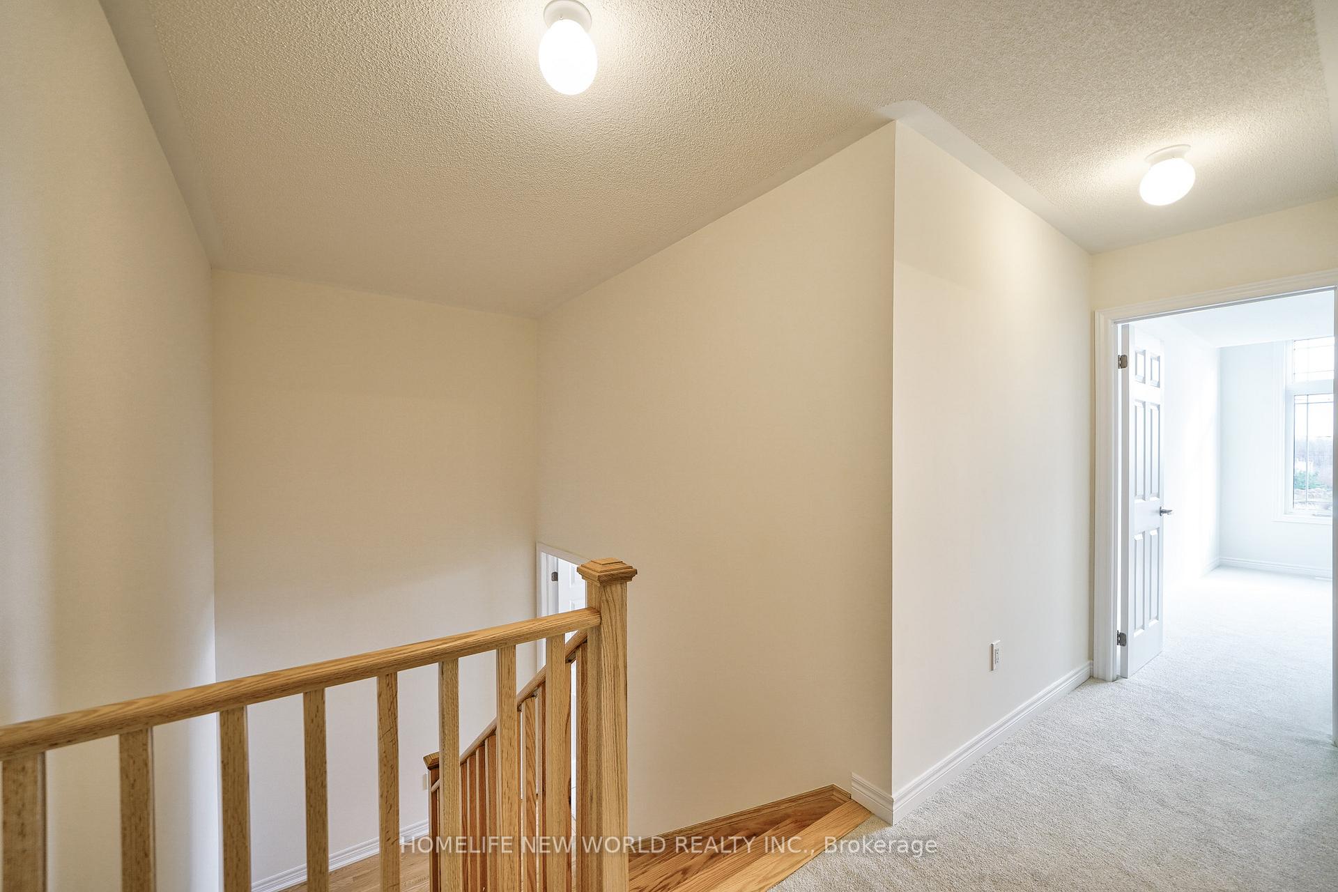 Photo 26 of 1006 Crowsnest Hollow, Pickering, Rural Pickering — HOMEH