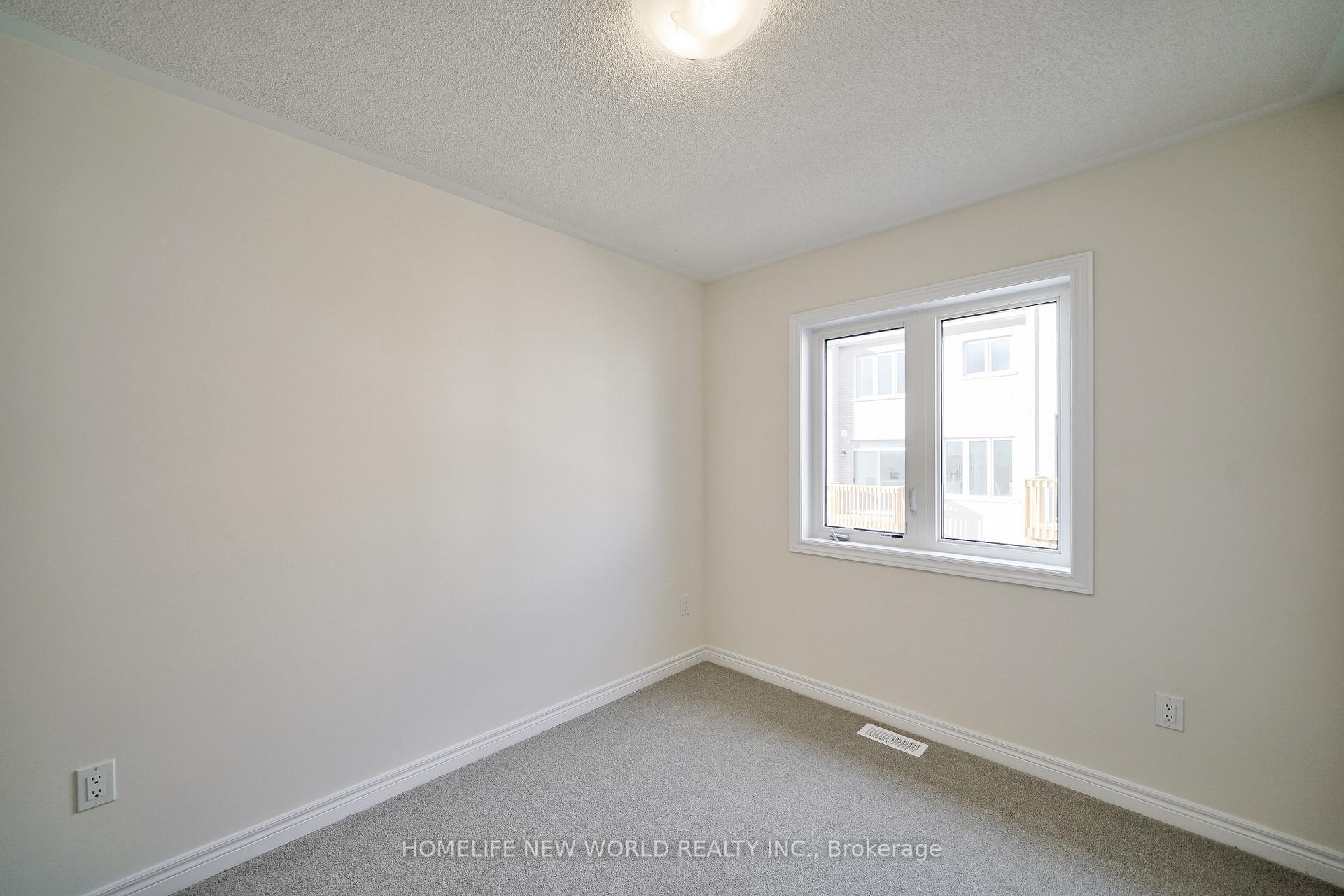 Photo 33 of 1006 Crowsnest Hollow, Pickering, Rural Pickering — HOMEH
