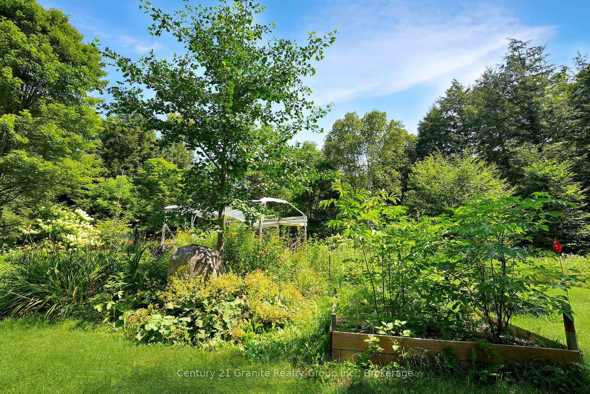 Photo 25 of 1842 Buckslide Road, Algonquin Highlands, Stanhope — HOMEH