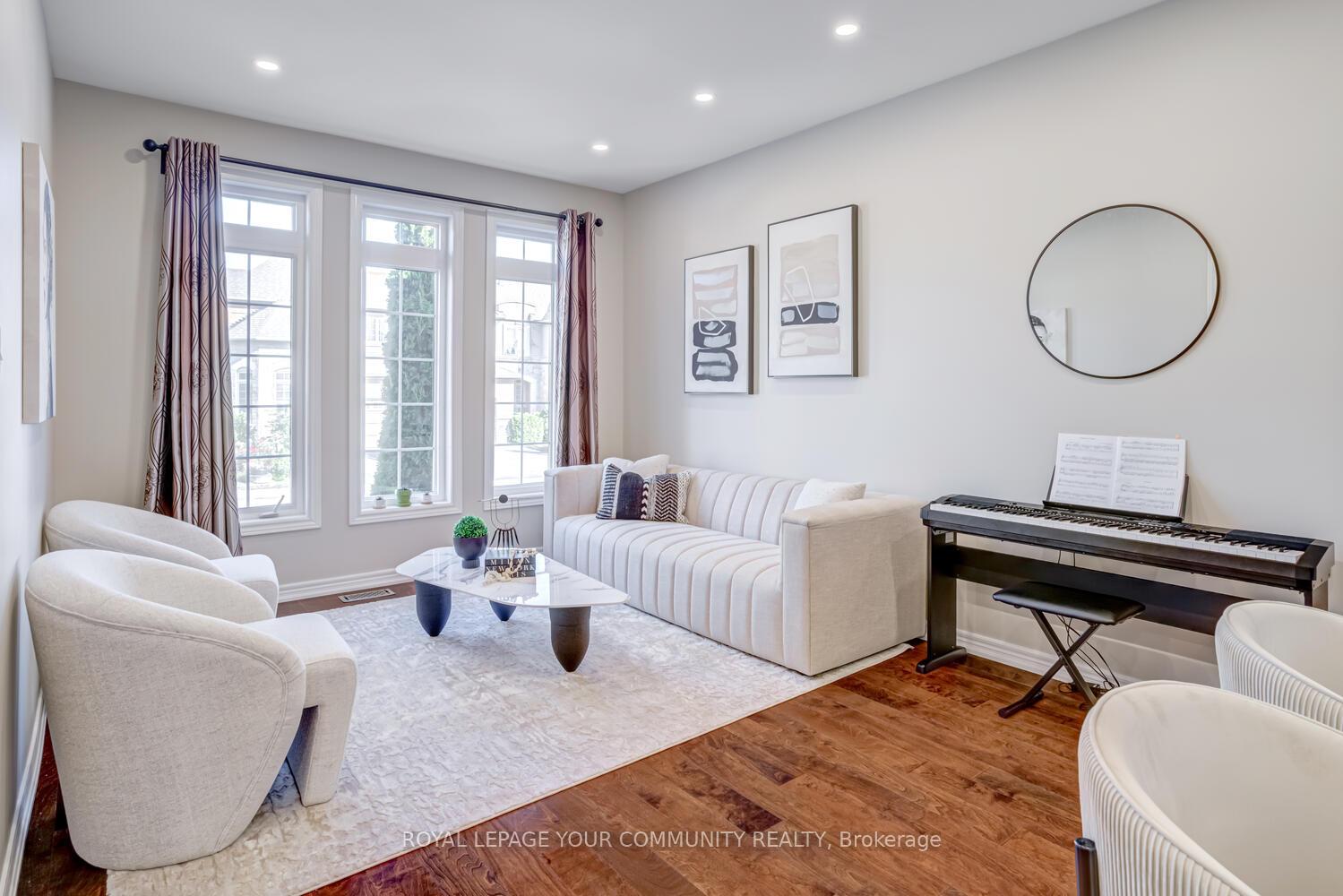 Photo 6 of 67 Cabernet Road, Vaughan, Patterson — HOMEH