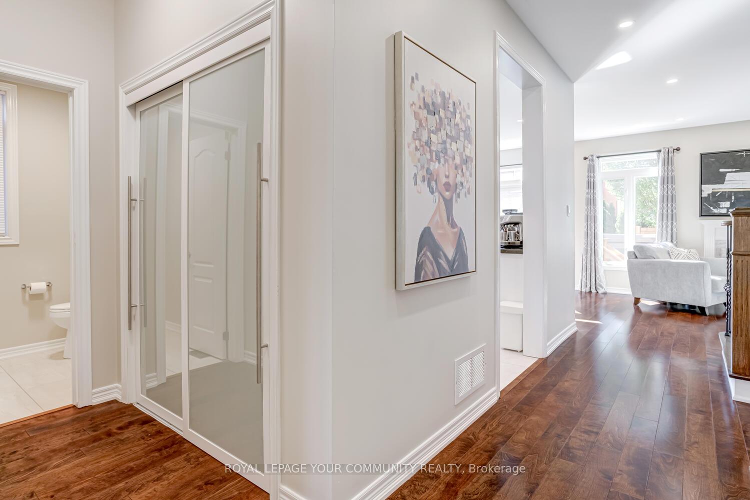 Photo 12 of 67 Cabernet Road, Vaughan, Patterson — HOMEH