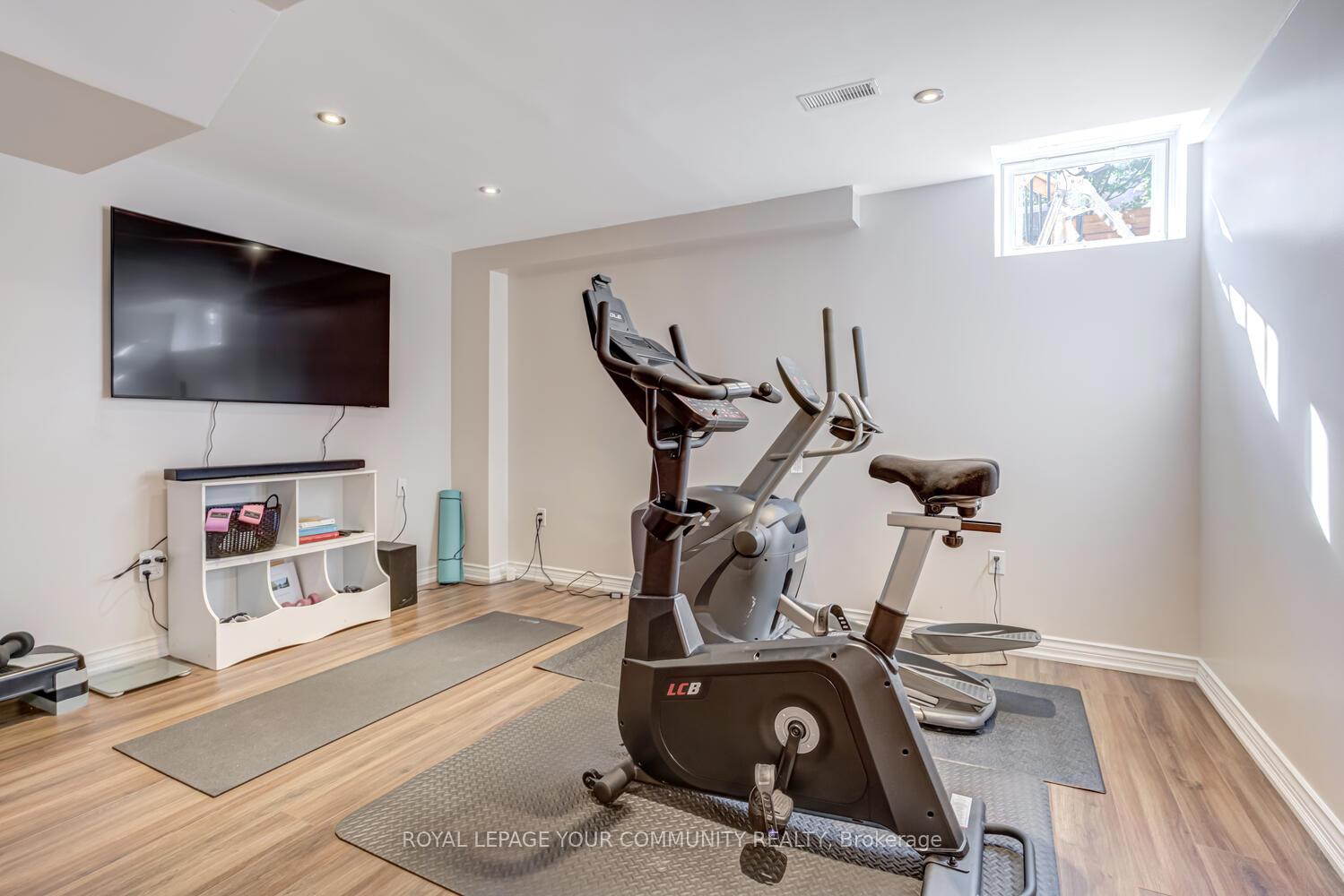 Photo 41 of 67 Cabernet Road, Vaughan, Patterson — HOMEH