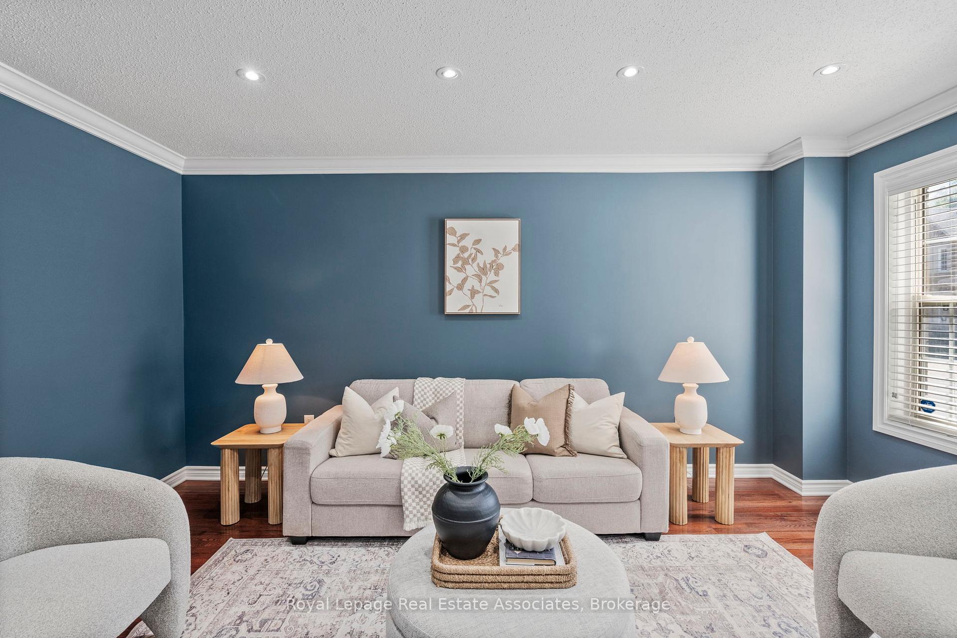 Photo 6 of 10 Westacott Crescent, Ajax, Northwest Ajax — HOMEH