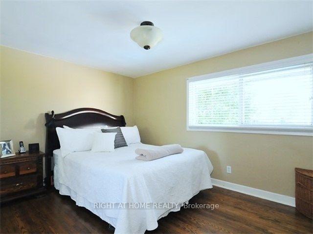 Photo 9 of 1904 Spruce Hill Road, Pickering, Dunbarton — HOMEH