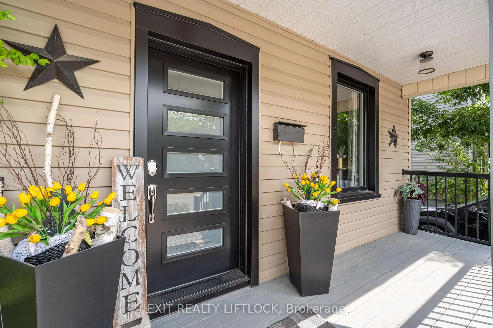 Photo 3 of 468 Cambridge Street, Peterborough, Town Ward 3 — HOMEH