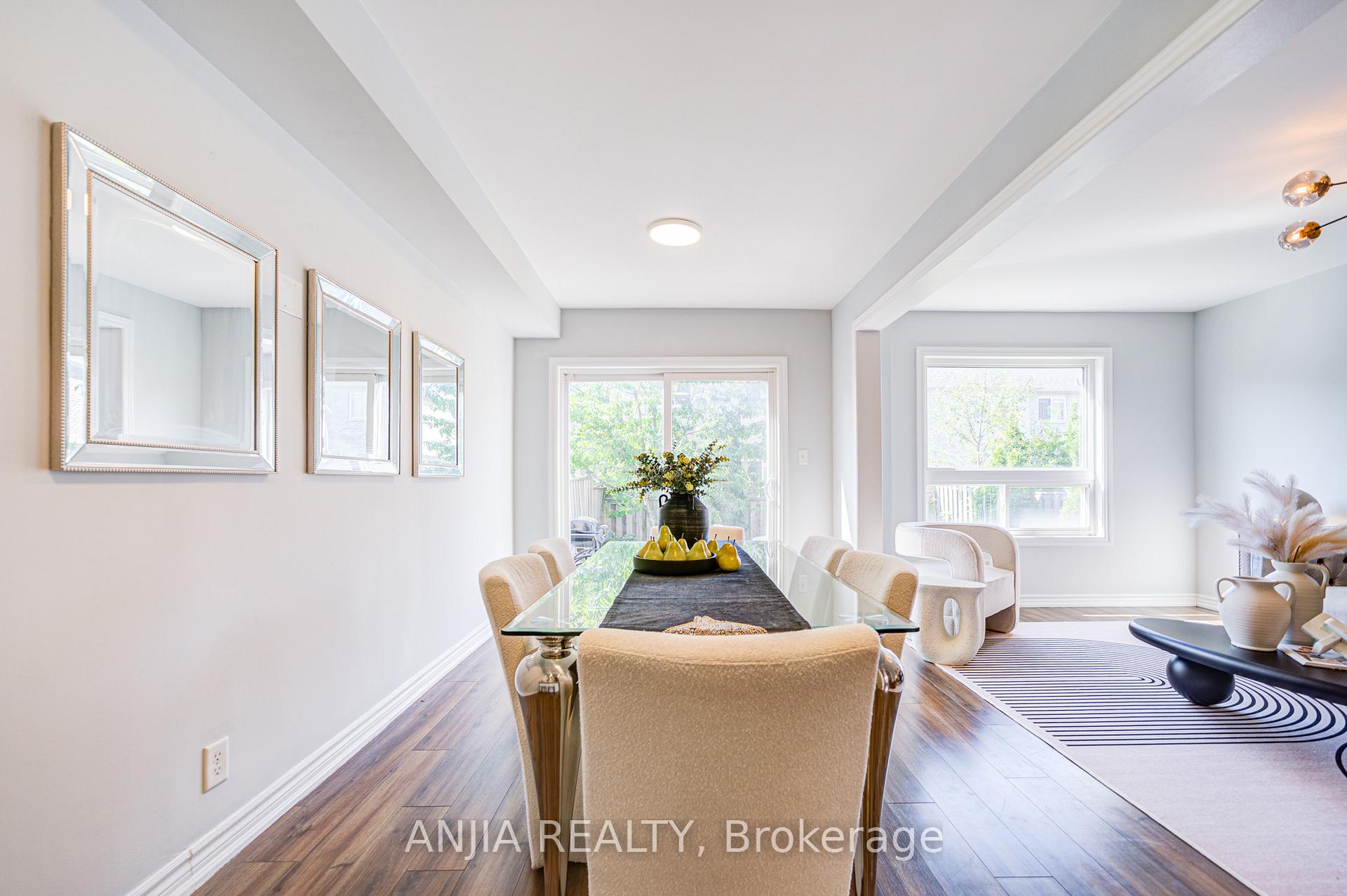 Photo 23 of 35 Martell Gate, Aurora, Bayview Northeast — HOMEH