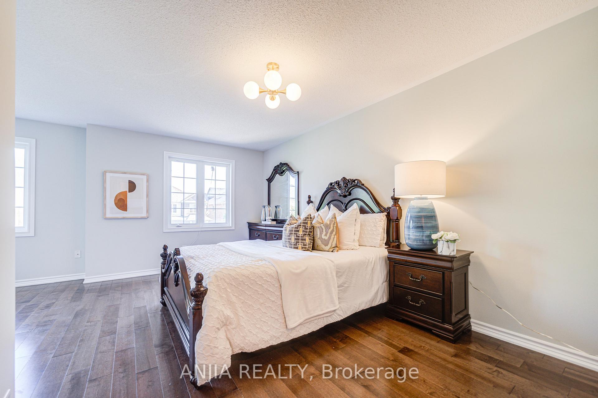 Photo 31 of 35 Martell Gate, Aurora, Bayview Northeast — HOMEH