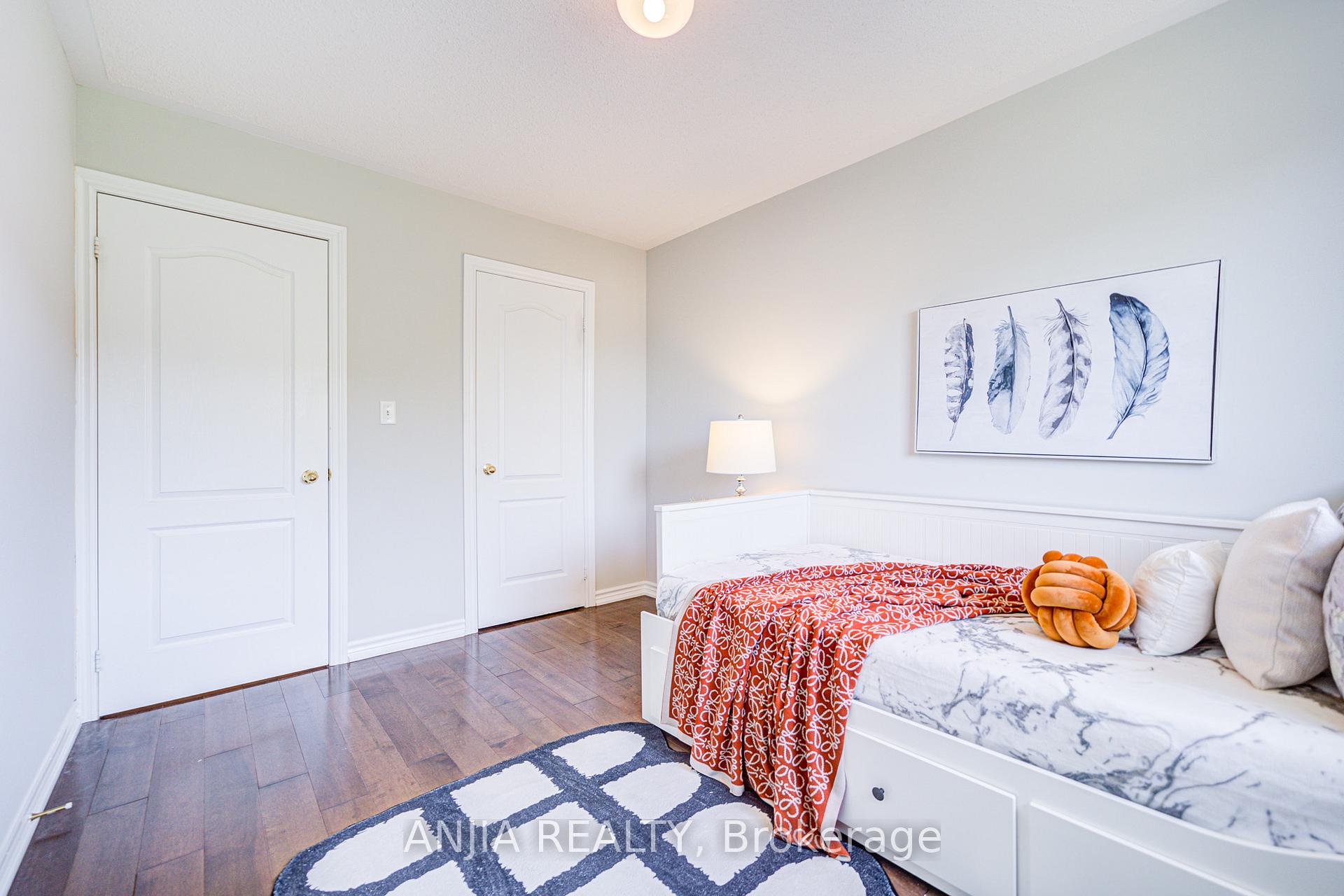 Photo 43 of 35 Martell Gate, Aurora, Bayview Northeast — HOMEH