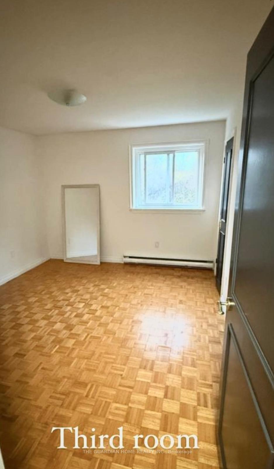 Photo 9 of Unit Main Fl, 240 Twyn Rivers Drive, Pickering, Rougemount — HOMEH