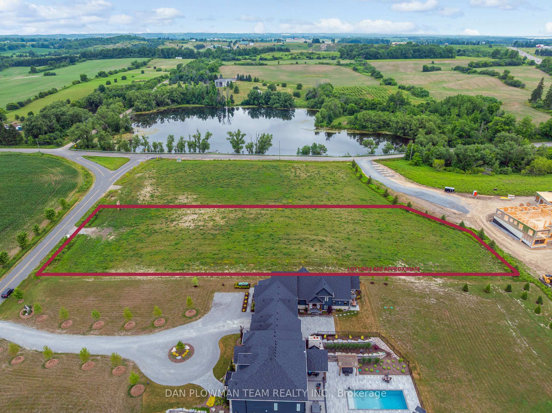 Photo 3 of 9749 Mud Lake Road, Whitby, Rural Whitby — HOMEH