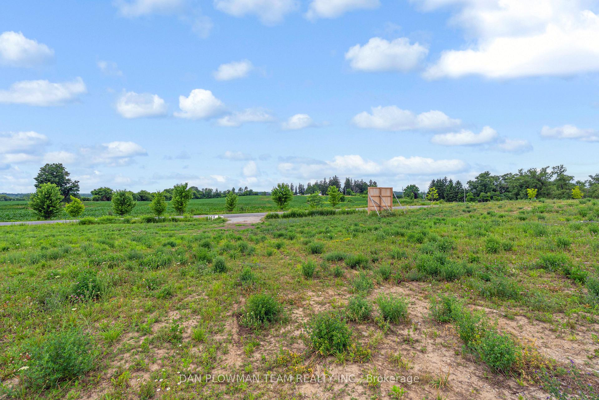 Photo 8 of 9749 Mud Lake Road, Whitby, Rural Whitby — HOMEH