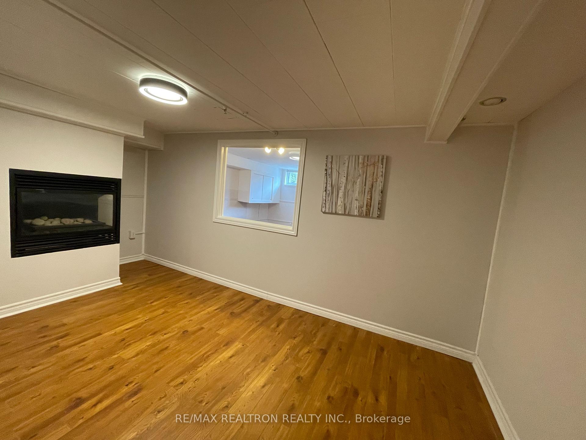 Photo 10 of Unit Lower, 62 Child Drive, Aurora, Aurora Highlands — HOMEH