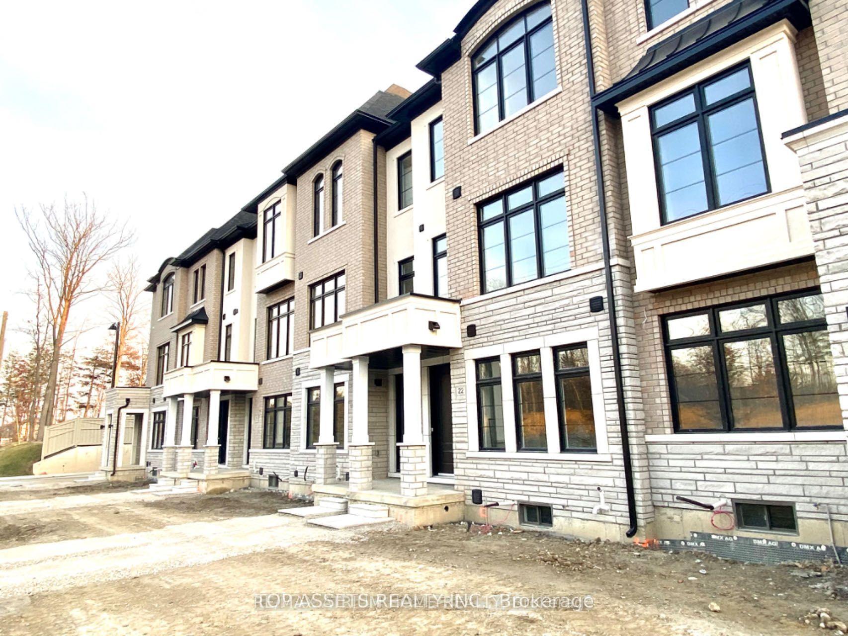 Photo 1 of 18 De La Roche Drive, Vaughan, Vellore Village — HOMEH