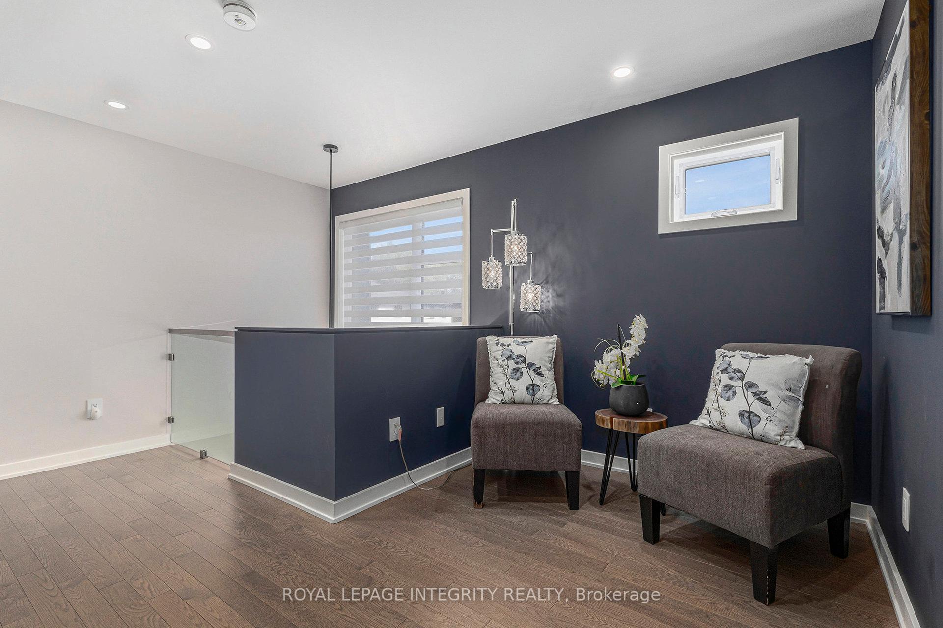 Photo 11 of 1043 Eider Street, Ottawa, Riverside South/Gloucester Glen — HOMEH