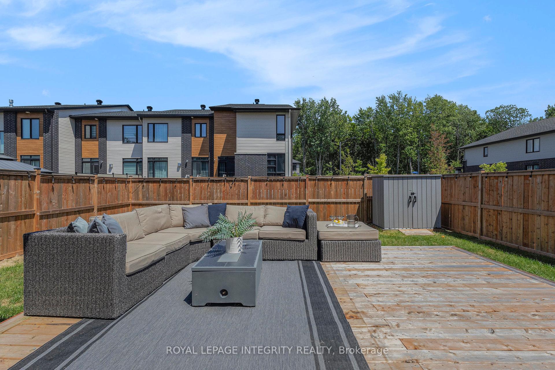 Photo 32 of 1043 Eider Street, Ottawa, Riverside South/Gloucester Glen — HOMEH