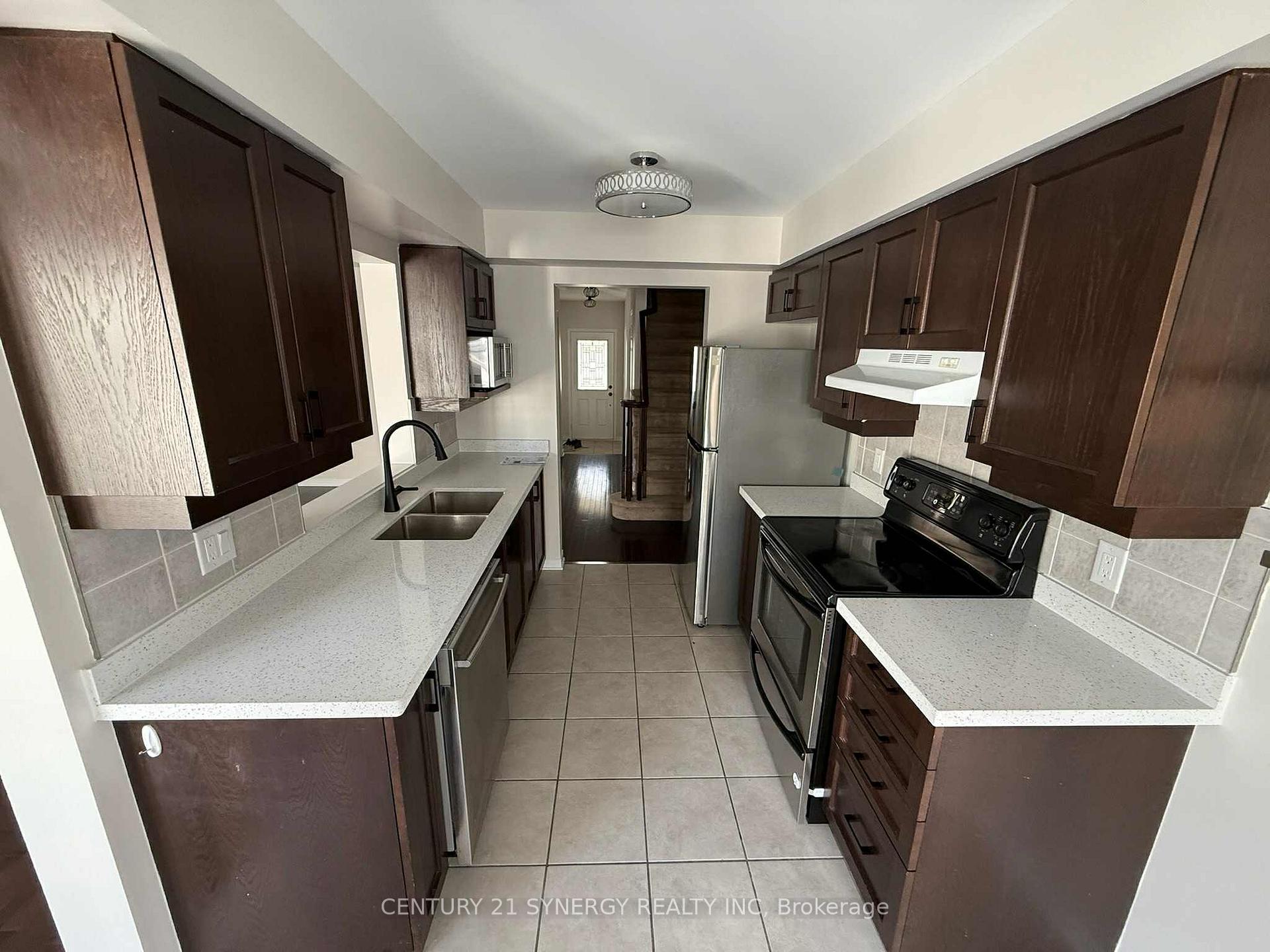 Photo 2 of 554 Ashbourne Crescent, Ottawa, Barrhaven - Stonebridge — HOMEH