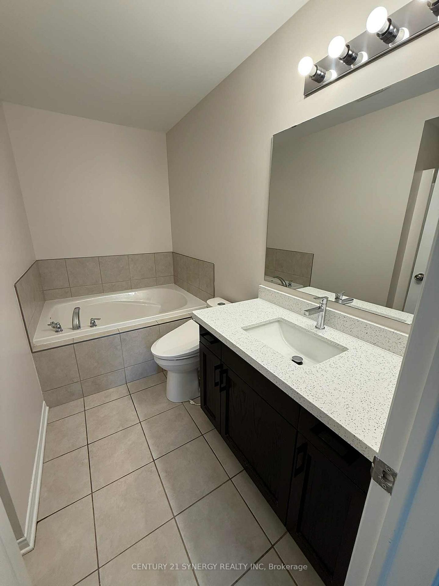 Photo 11 of 554 Ashbourne Crescent, Ottawa, Barrhaven - Stonebridge — HOMEH