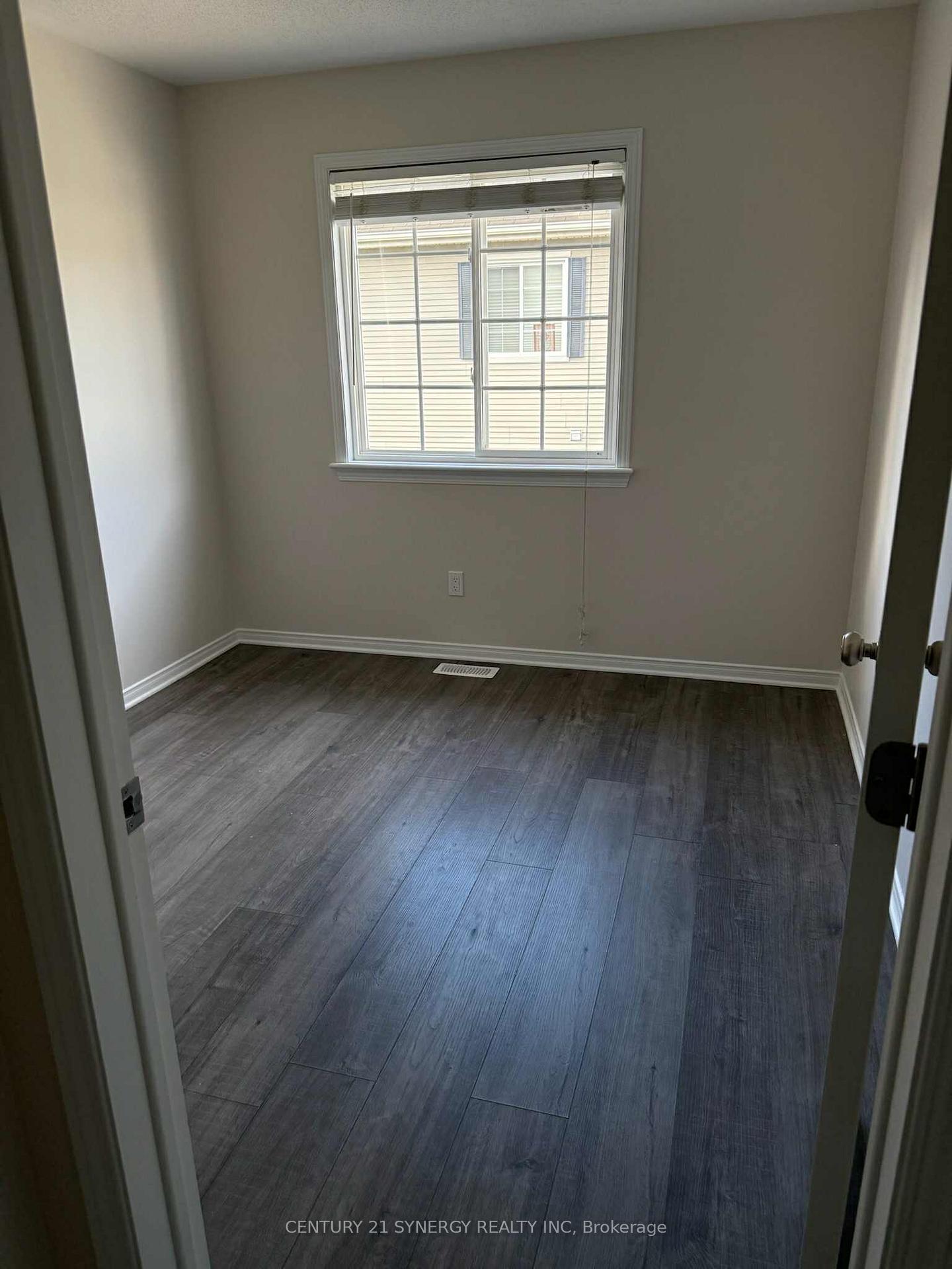 Photo 8 of 554 Ashbourne Crescent, Ottawa, Barrhaven - Stonebridge — HOMEH