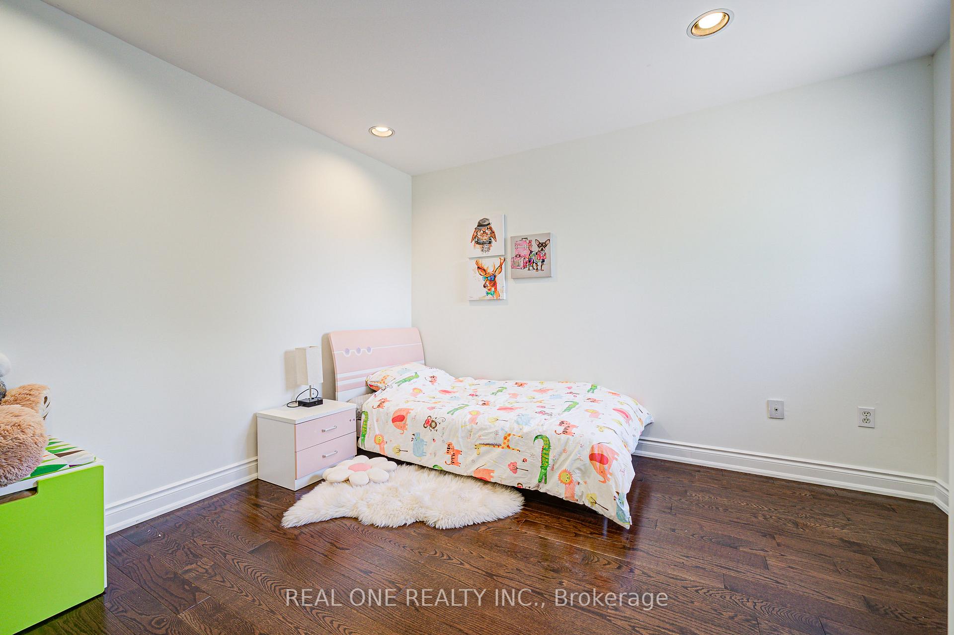 Photo 24 of 58 Joseph Aaron Boulevard, Vaughan, Brownridge — HOMEH